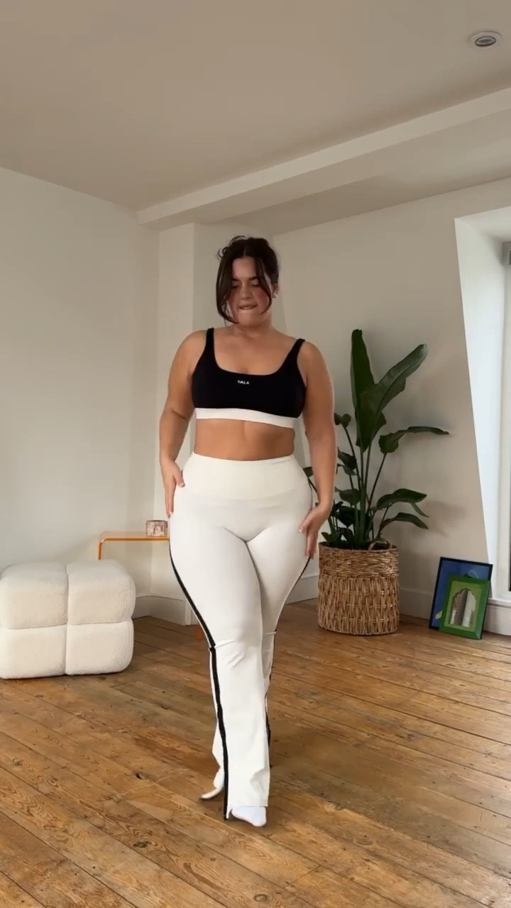 Tala Ski Collection ❄️ 

Bras XL, trousers 2XL jumpers 2XL

#LTKcurves #LTKwinter #LTKgrwm