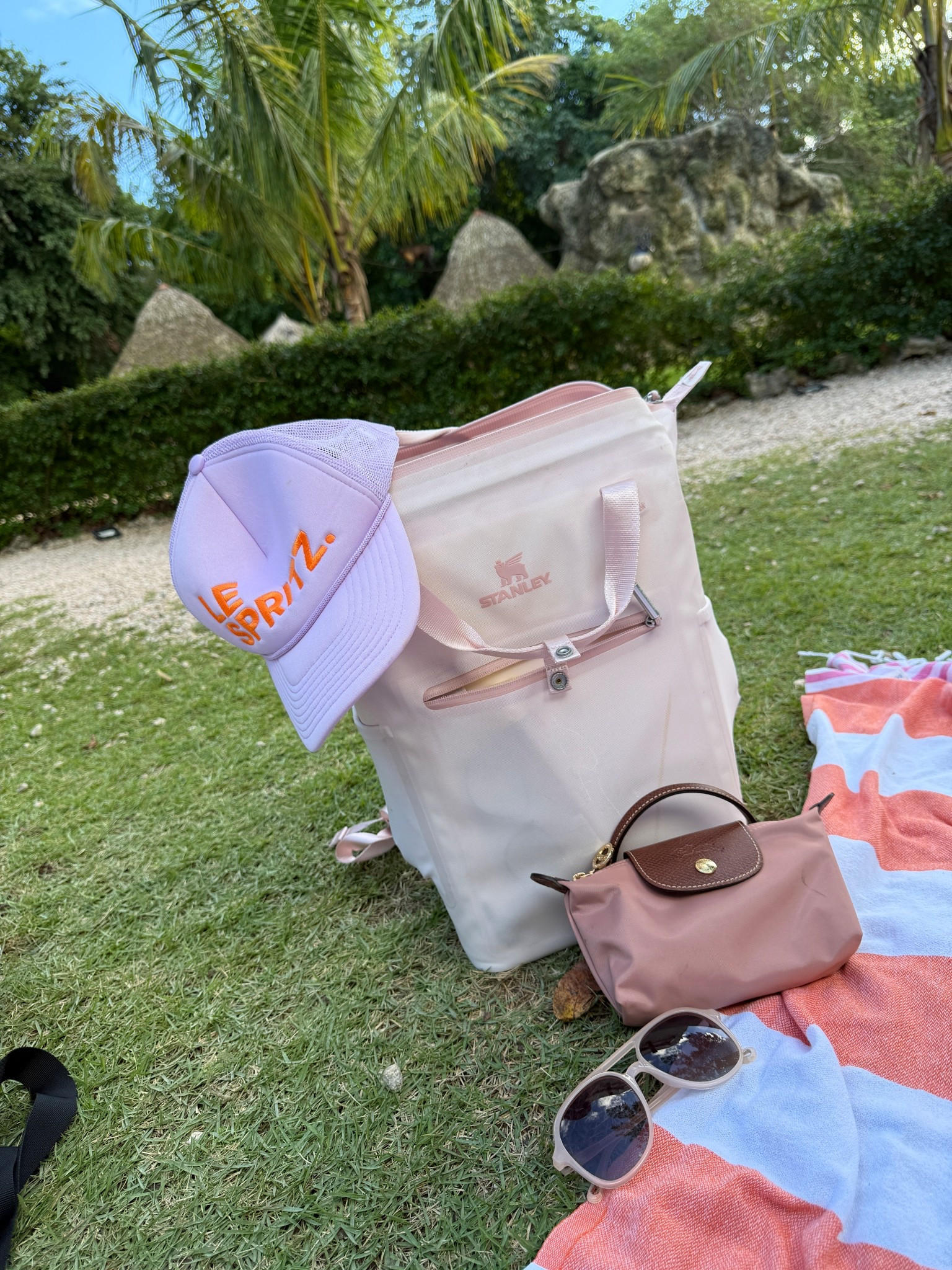 A few travel wins!


#LTKmomlife #LTKGiftGuide #LTKTravel