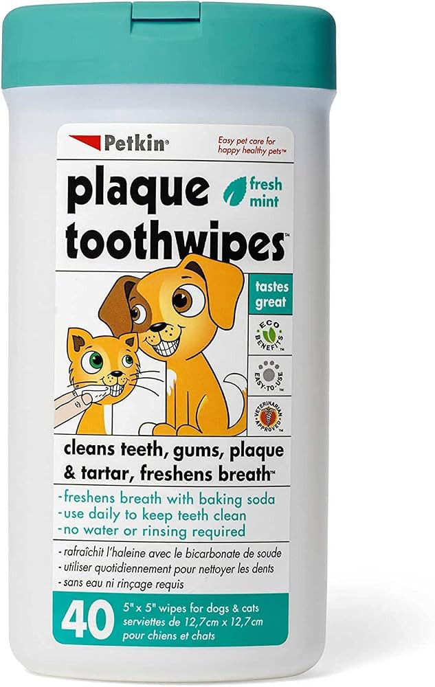Petkin Cat and Dog Dental Wipes, 40 Wipes (Fresh Mint) - Natural Formula Cleans Teeth, Gums & Fre... | Amazon (US)