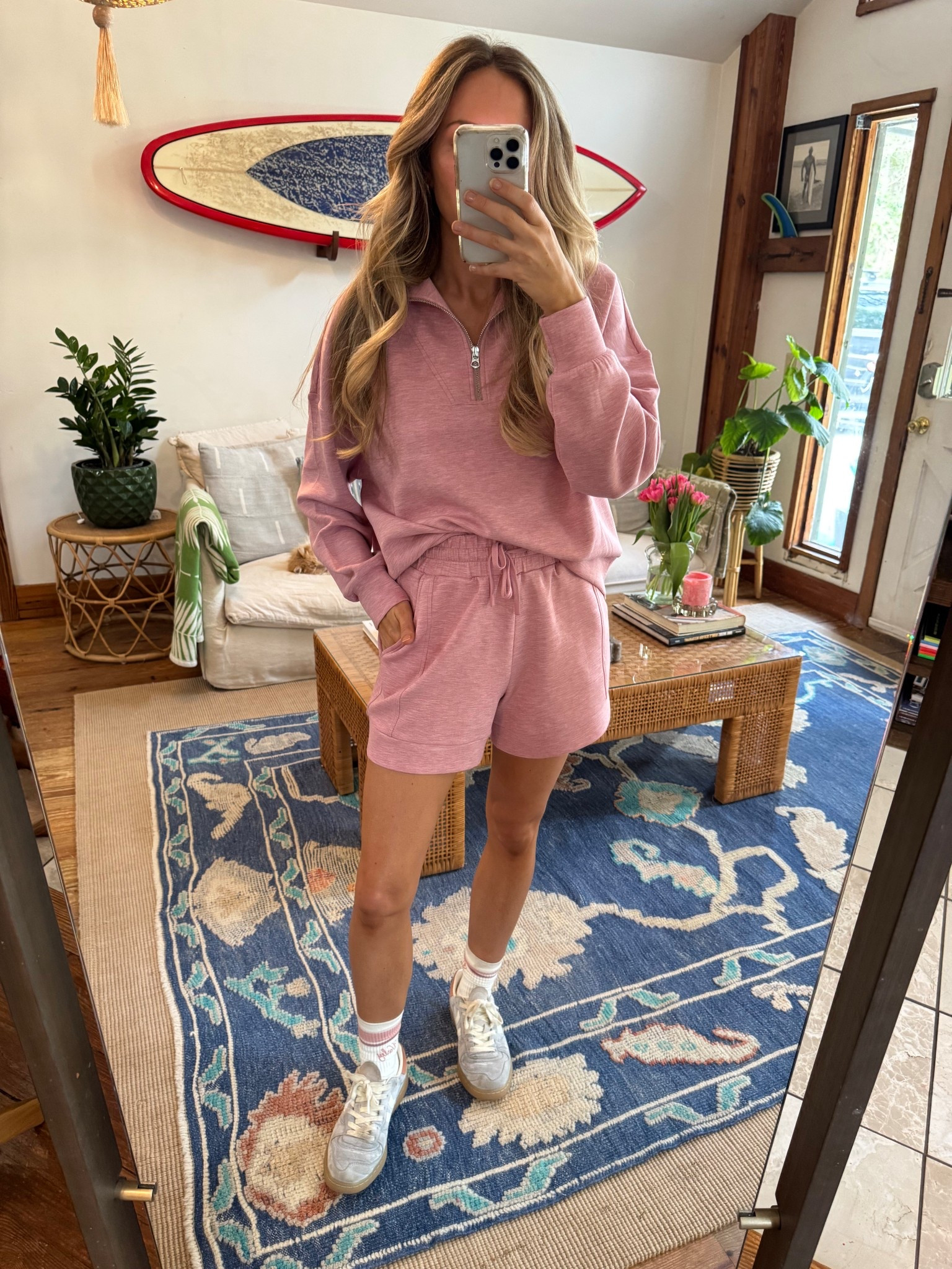 Size m top 
Size small bottoms 