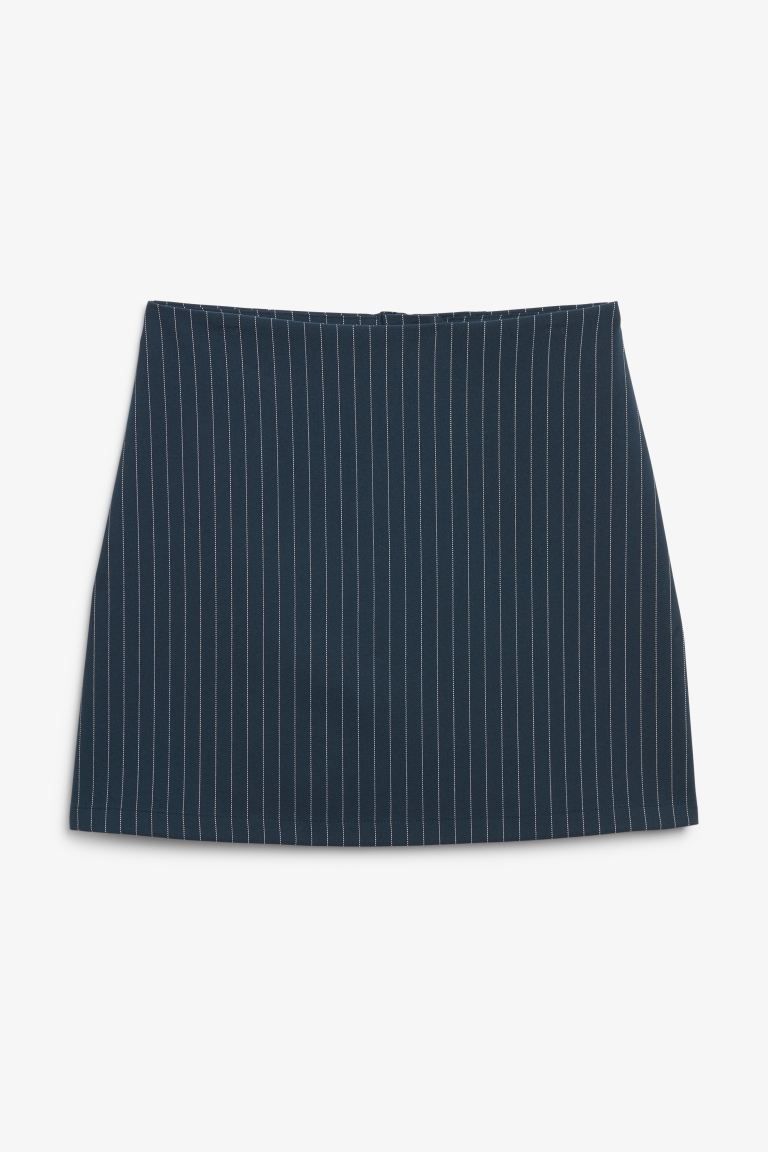 A-line mini skirt - Dark blue pinstripe - Ladies | H&M GB | H&M (UK, MY, IN, SG, PH, TW, HK)