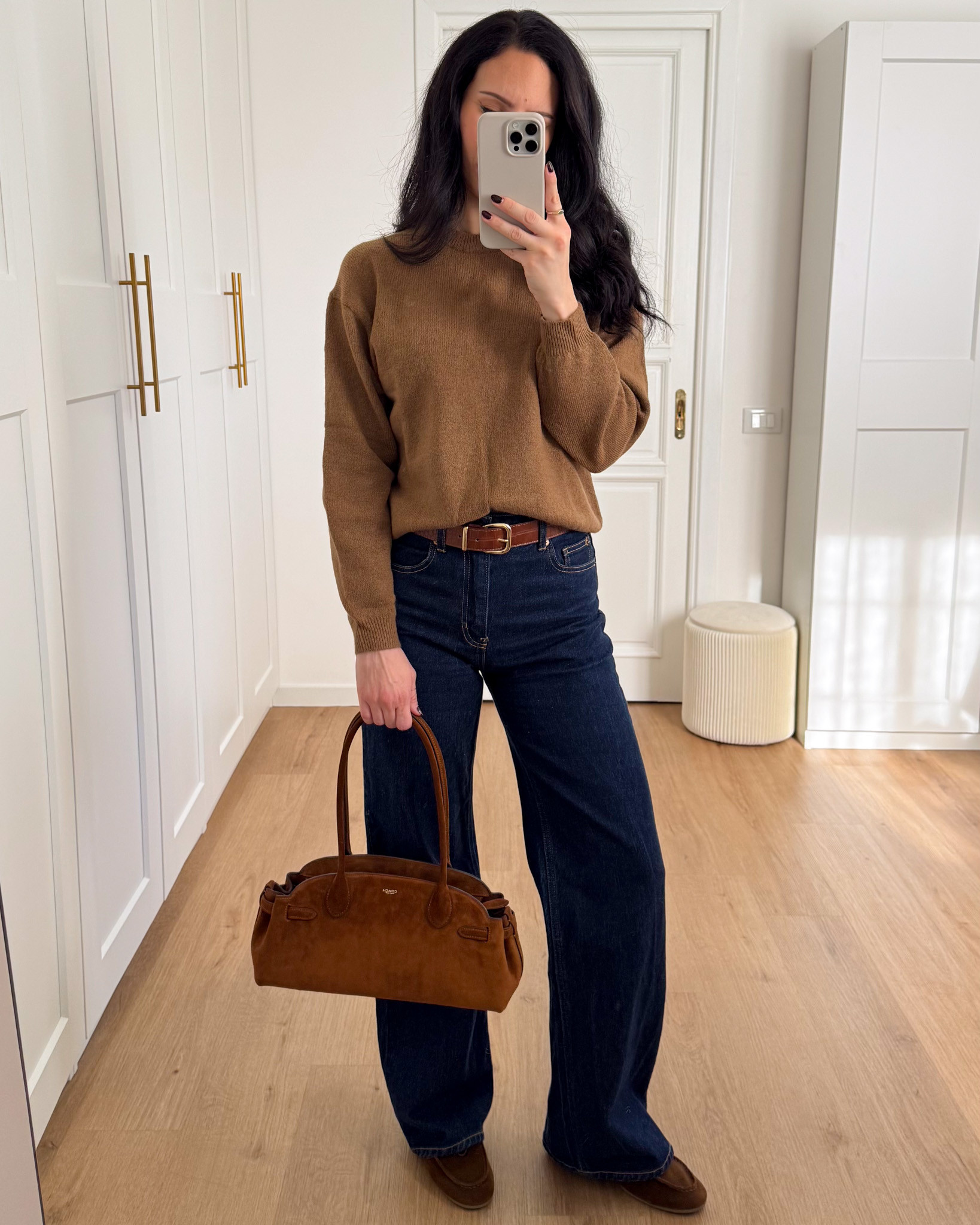 Pullover H&M, suede bag, wide leg jeans H&M, Zara shoes 

 #LTKeurope #LTKwinter #LTKautumn