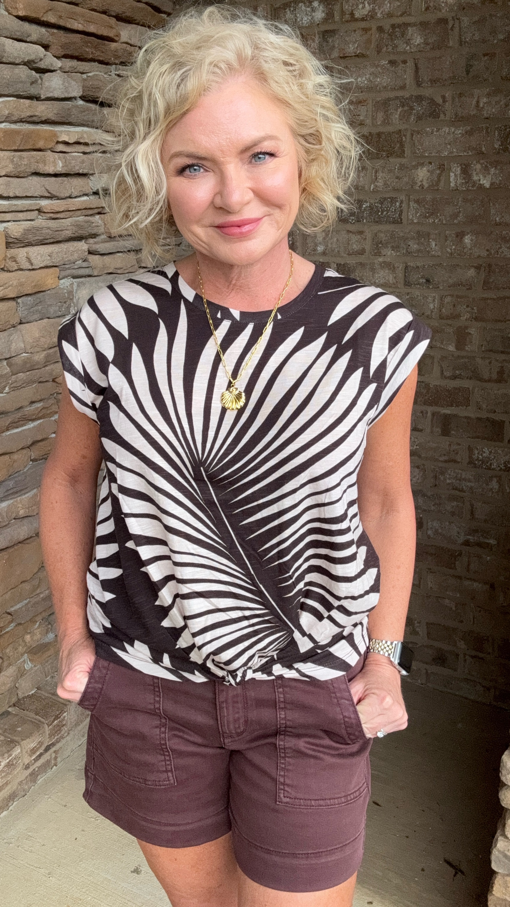 Brown is trending this summer and his cute is this top & shorts by Sanctuary?? Perfect for a pulled together look without a lot of effort. I’m wearing a small in the top and 27 in the shorts!

Summer outfit
Summer trends 
Fashion over 50
Petite fashion
Style with Serena

#stylewithserena
#petitefashion
#midlifefashion
#fashionover40
#fashionover50

#LTKPetite #LTKFindsUnder100 #LTKOver40