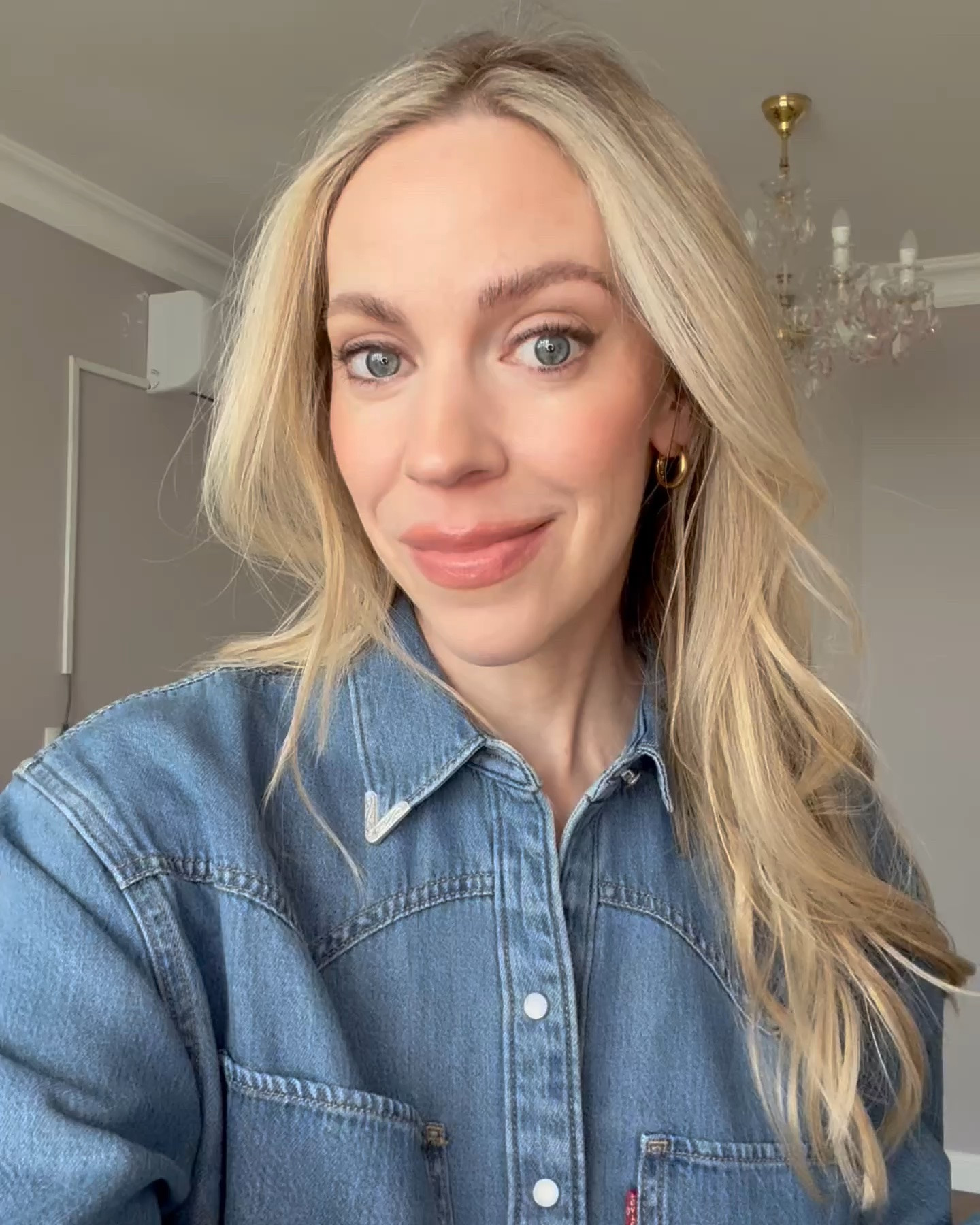 Denim shirt on sale under $55 

Look of the day, spring outfit, western denim outfit, denim on denim outfit, all denim outfit

#LTKootd #LTKSaleAlert #LTKgrwm