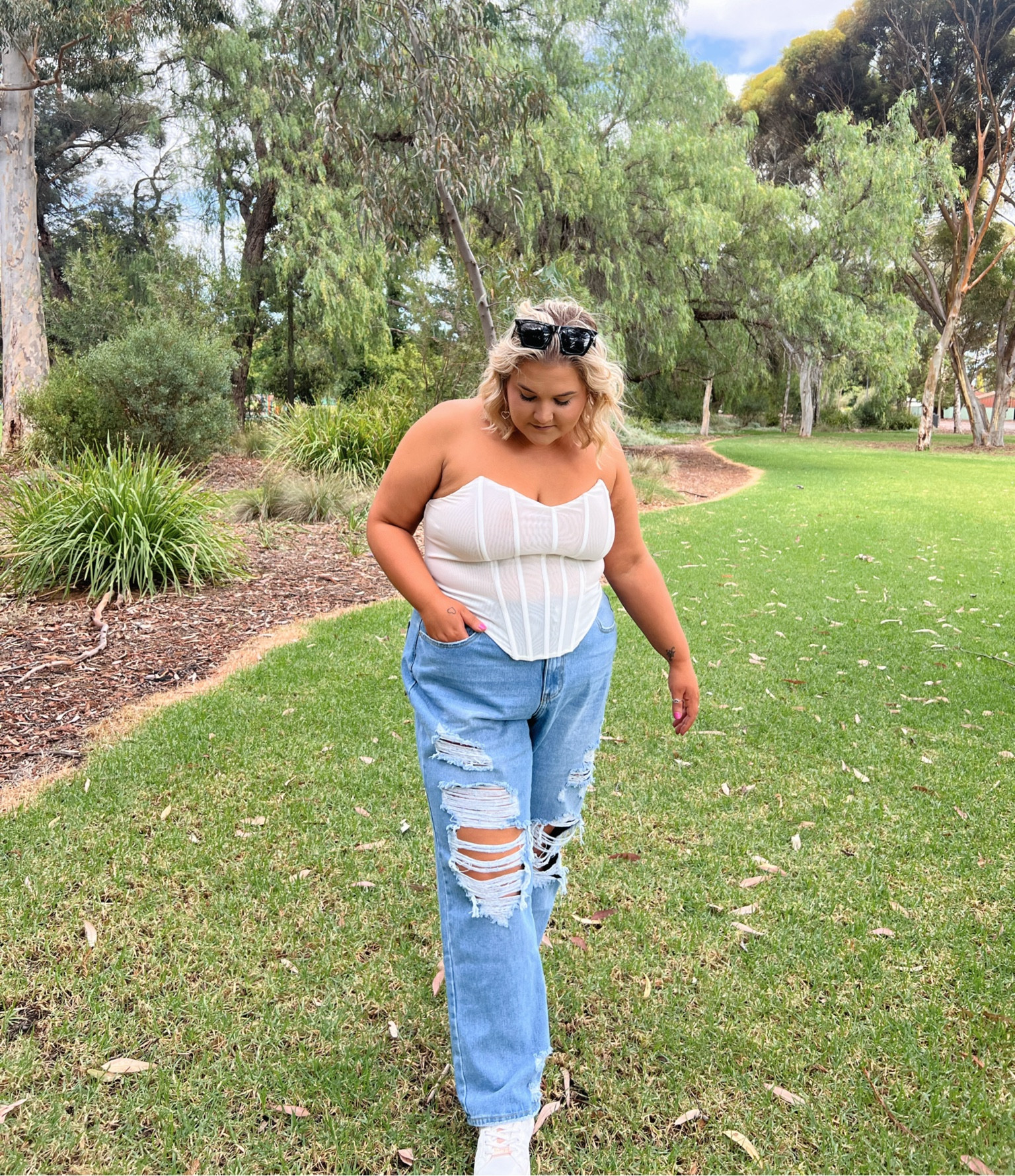 🩵🤍 FAV jeans

#LTKmidsize #LTKstyletip #LTKplussize
