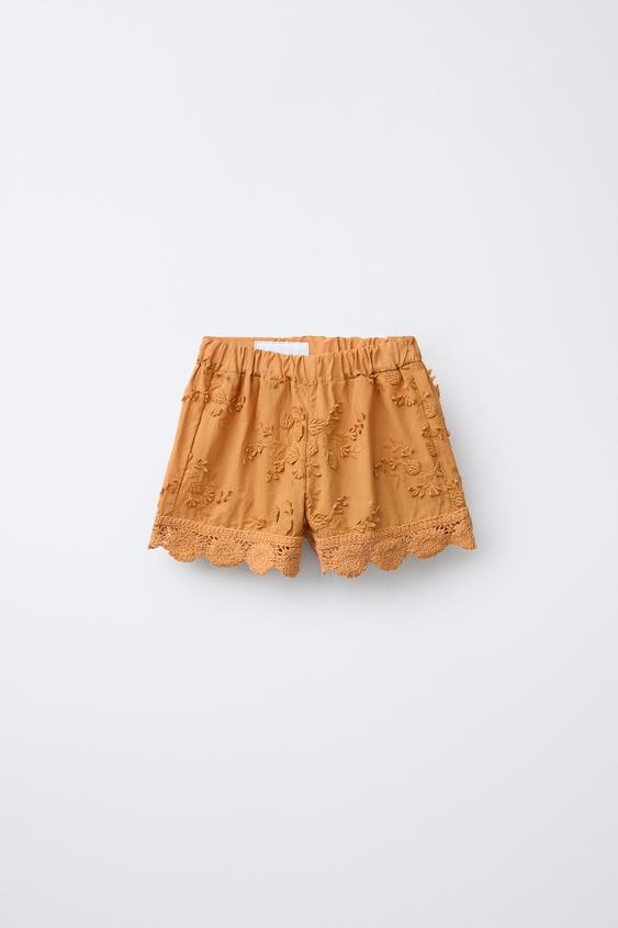 EMBROIDERED LEAF CROCHET SHORTS | Zara US