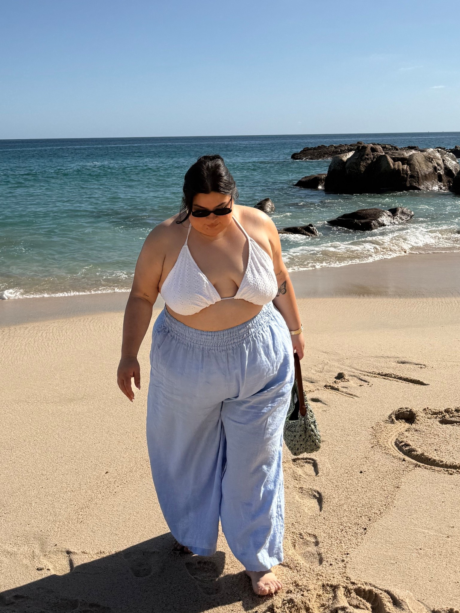 pants available in sand color only 
wearing size: 3X 

#LTKPlusSize #LTKTravel #LTKootd