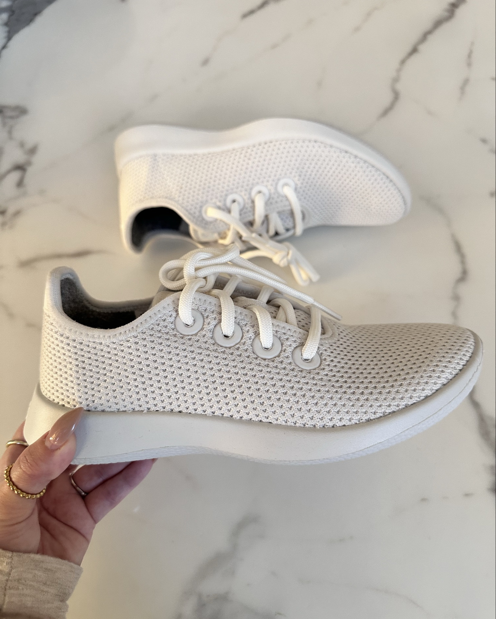 My everyday Allbirds sneakers are on sale this weekend for $68! They are insanely comfortable and socks are optional! Runs true to size. Such a steal because this color never goes on sale! 


#LTKFindsUnder100 #LTKShoeCrush #LTKFallSale