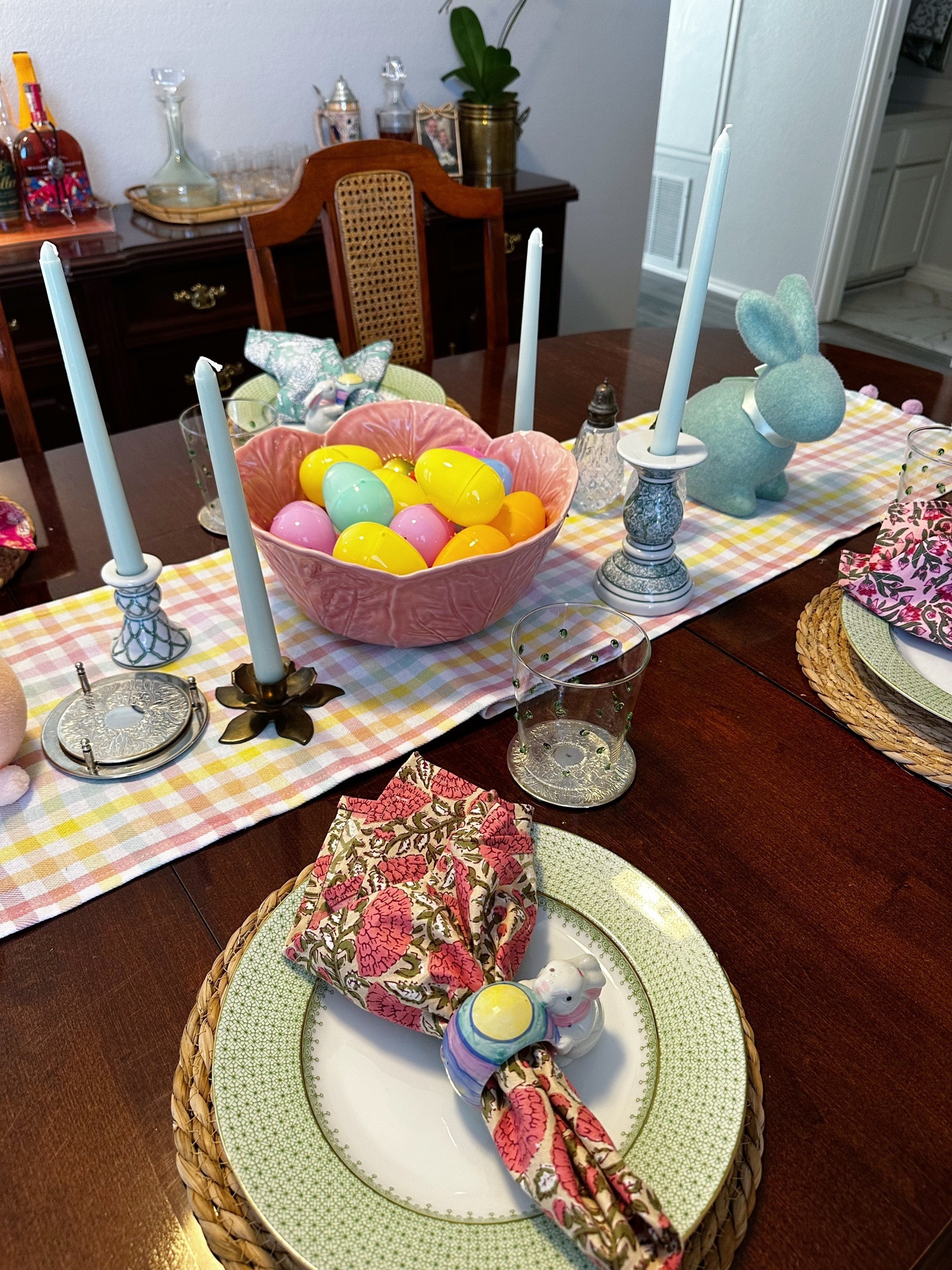 Spring/Easter tablescape 

#LTKFindsUnder100 #LTKSeasonal