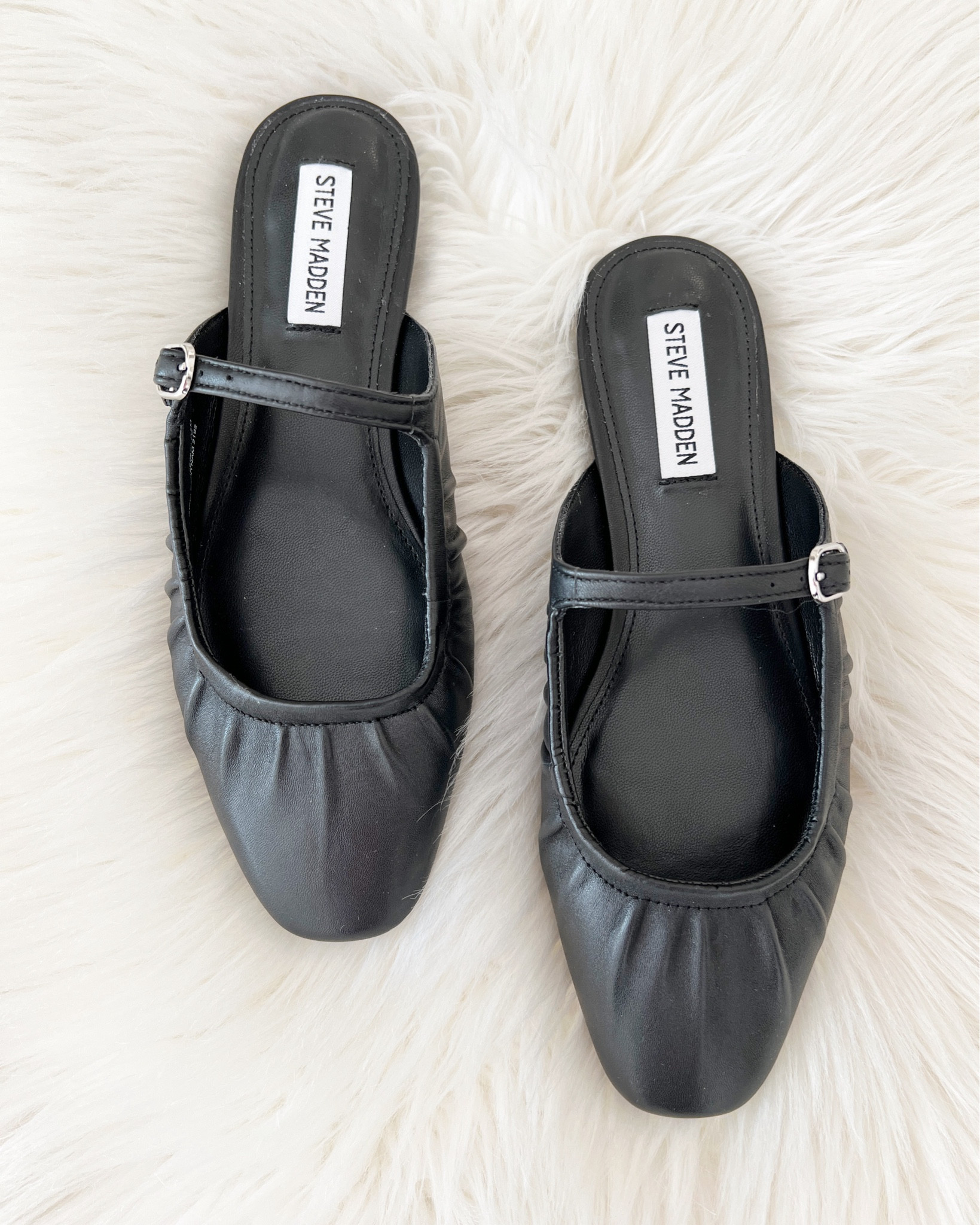 Love my STEVE MADDEN Gisele Mary Jane Mules I picked up at the NORDSTROM Anniversary Sale (Reg. $99.95 Sale $64.99) Available in 6 colors ✨

Nordstrom Sale, Nordstrom Steve Madden, Mary Jane Ballet flats, Nordstrom Fall Shoe favorites, Teacher outfits 

#LTKxNSale #LTKShoeCrush #LTKWorkwear