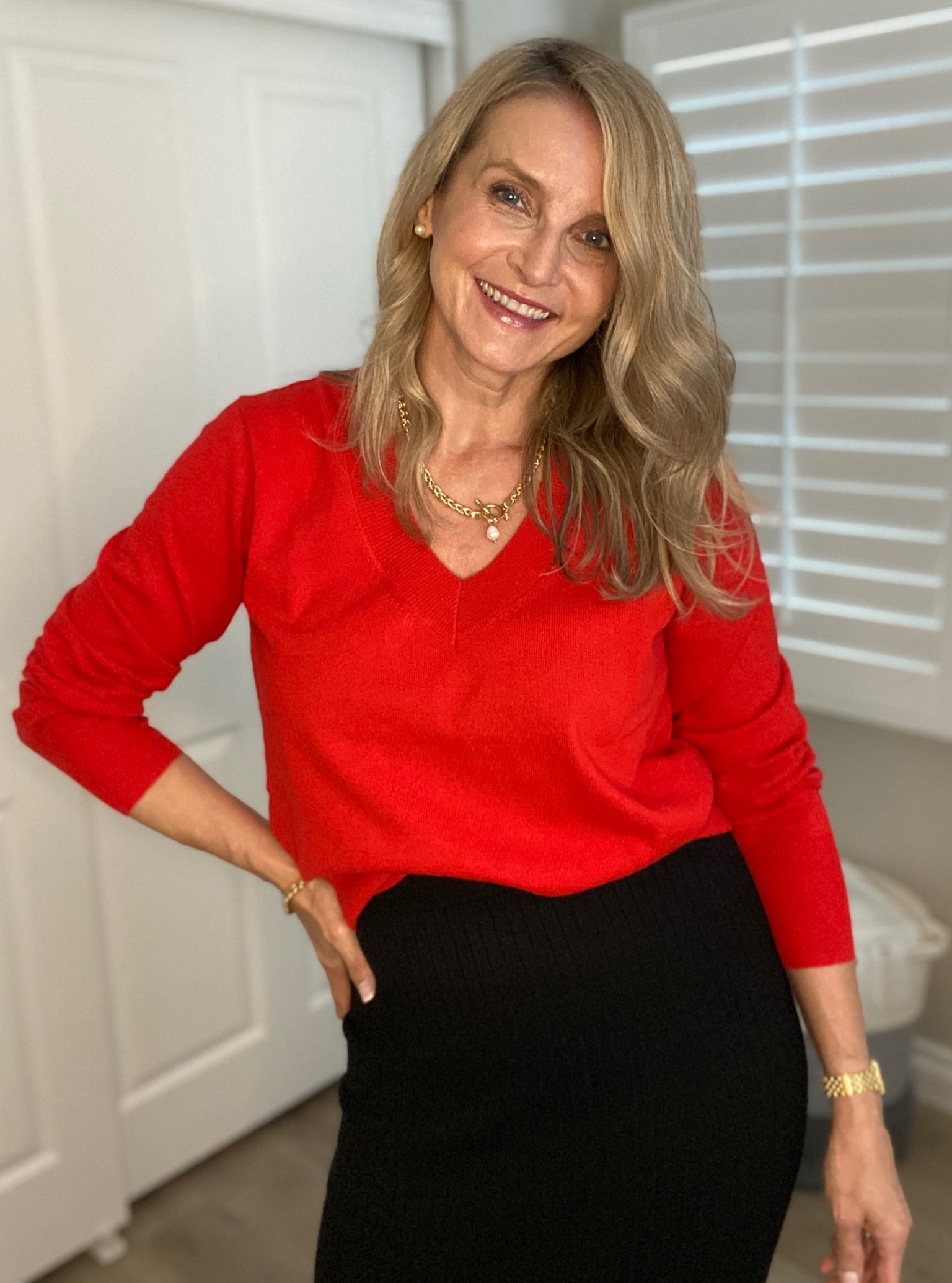 The perfect, soft, affordable sweater for the holidays. Now for $20 ❤️❤️❤️

***I recommend sizing down (I’m 5’9, usually M, but wearing S)

Shop below ⬇️⬇️⬇️

#LTKunder20 #LTKsweater #LTKredtop #LTKaffordablefashion
#LTKholidayoutfit 
#LTKloft #LTKtarget

#LTKover40 #LTKSeasonal #LTKHoliday #LTKstyletip