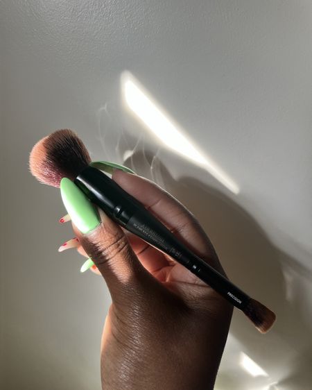I got the IT Brushes For ULTA
Airbrush Dual-Ended Flawless Complexion Concealer & Foundation Brush #132 on sale and I’m loving it!  I included the elf version for an affordable option.

#LTKbeauty #LTKfindsunder50