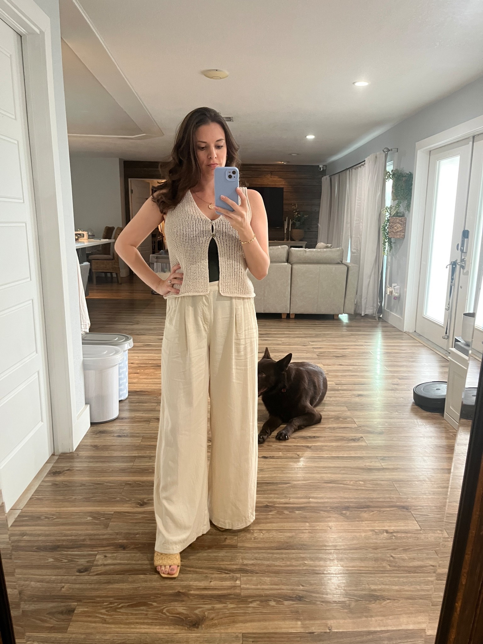 Aerie spring sale is too good! 
Love items I can wear all year in Florida 🌺
Aerie has my favorite linen pants to dress up or dress down #LTKSpringSale

#LTKBump