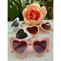 Heart Sunglasses | Bachelorette Veil Bride Straw 21St 30 40 Birthday Party Favors Beach Favors Sungl | Etsy (US)