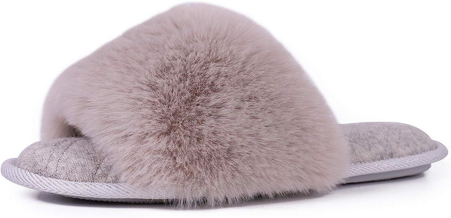 LongBay Women's Faux Bunny Fur Memory Foam House Slippers Cute Comfy Flat Slide Sandals Cozy Hous... | Amazon (CA)