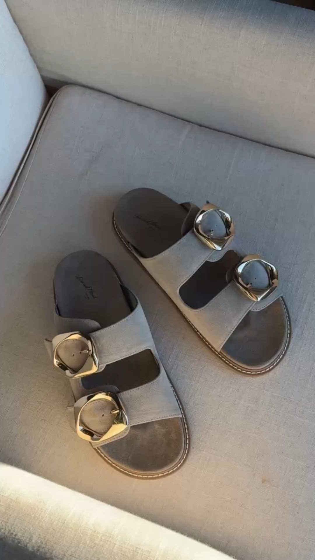 Can you believe these are target!? They look designer!!! Target sandals have been 10/10 lately!! This color is currently out of stock, but the brown color is still available! 

target fashion, fashion finds, affordable fashion finds, target sandals, target spring fashion 