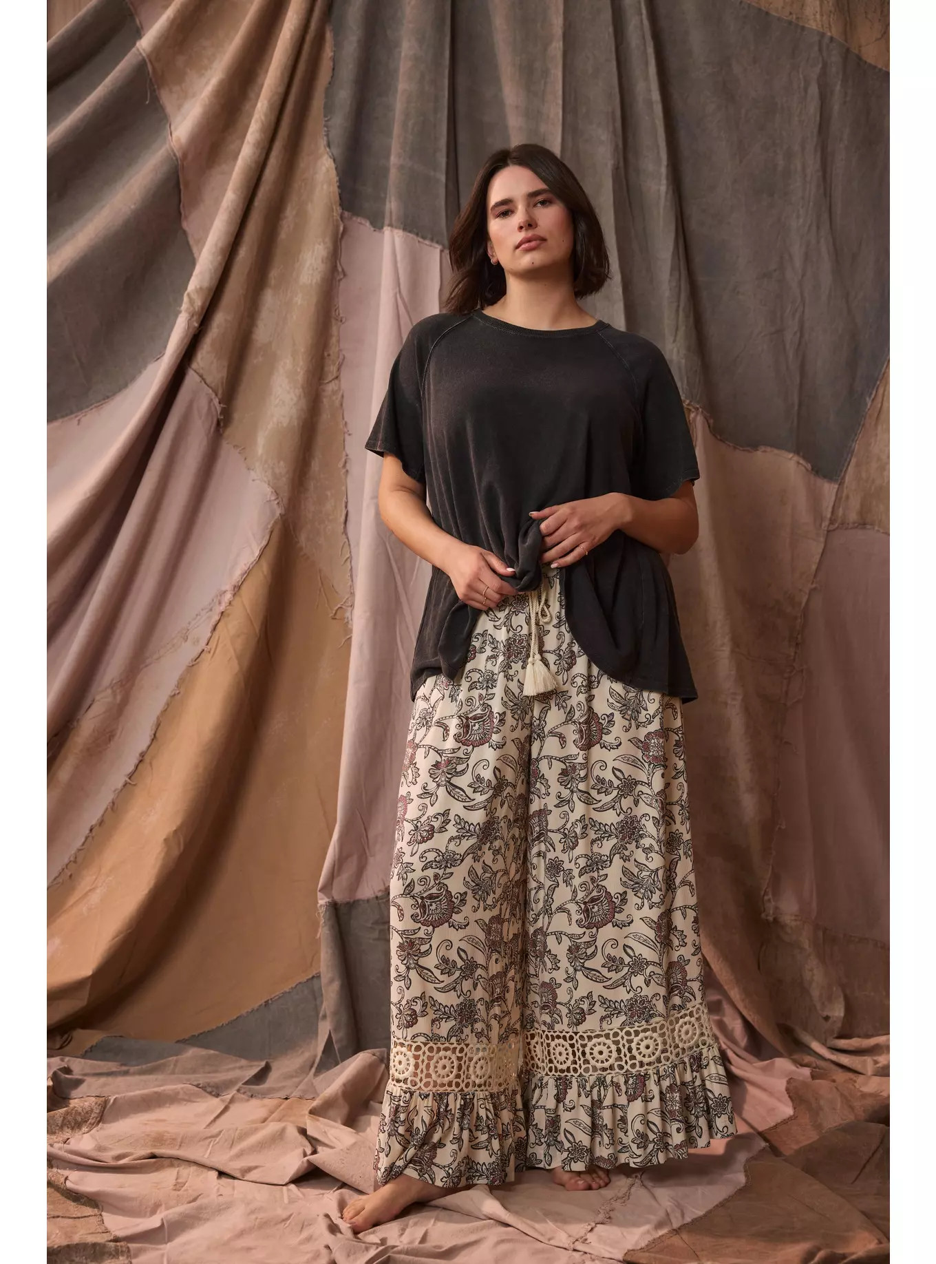 Festi Wide-Leg Lace Trim Pant | Torrid (US & Canada)