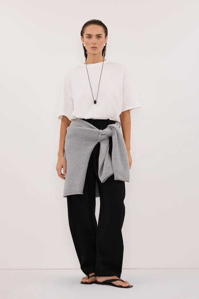 TYRA WHITE BOYFRIEND TEE | DISSH