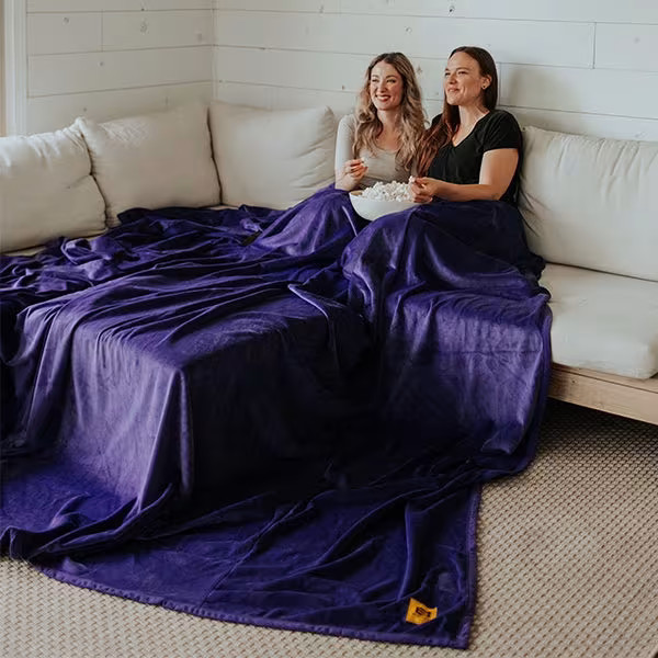 Original Stretch™ Blanket | Nearly 50% Larger Than A King Size Blanket | Big Blanket Сo®