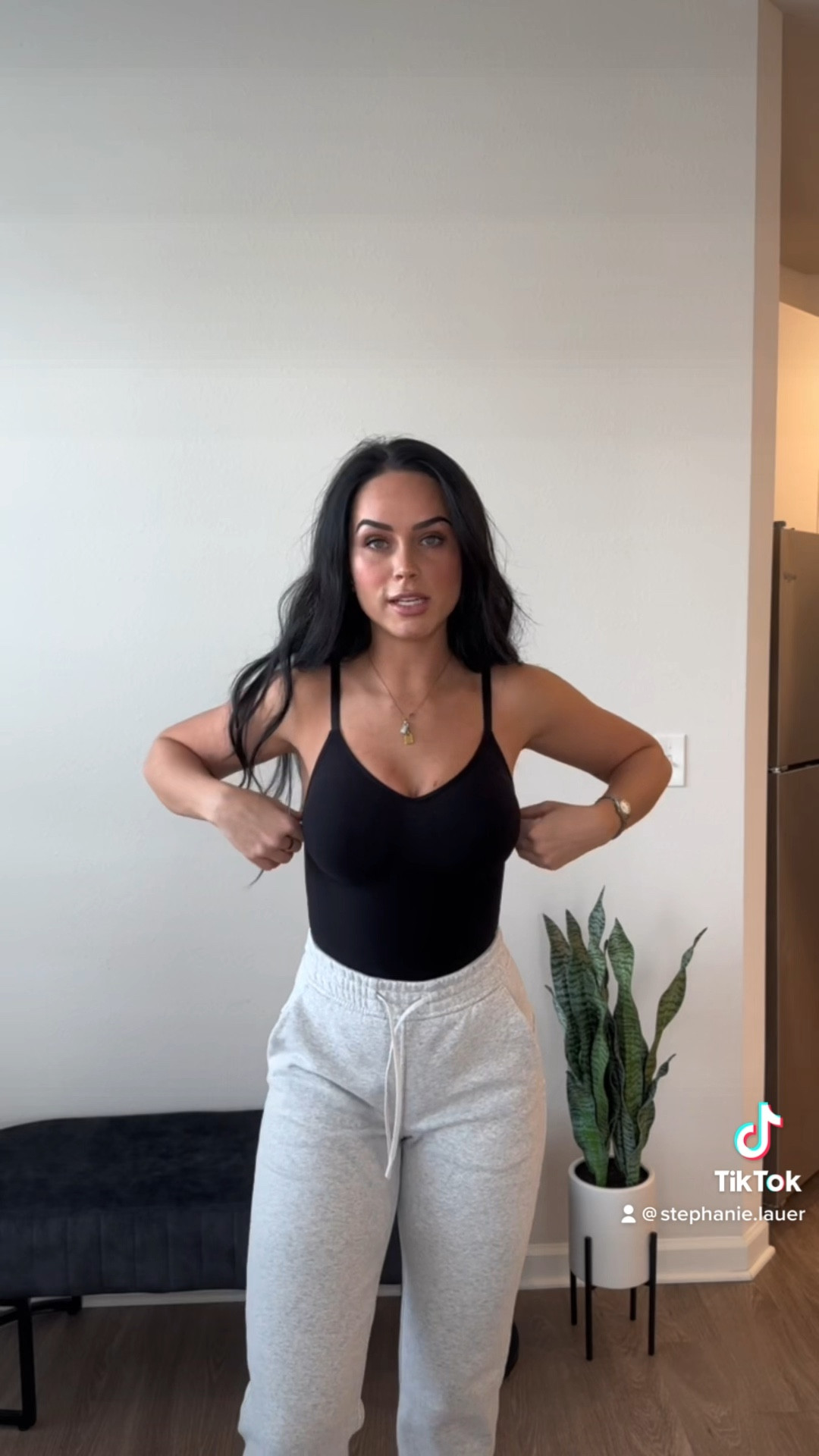 Size small body suite
4 joggers 


#dupealert #skims #skimsdupe #amazondupe

#LTKfit #LTKU #LTKFind