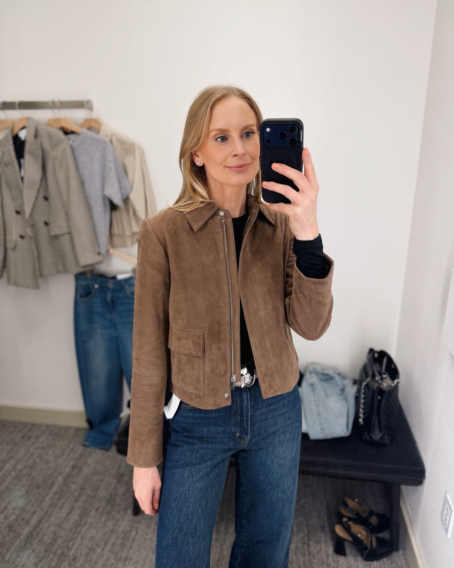 I didn’t get this suede jacket and now I’m kind of regretting it! The perfect weight for transitioning seasons 👌🏻 wearing the US 4. #nsale #nordstrom #anniversarysale

#LTKSaleAlert
