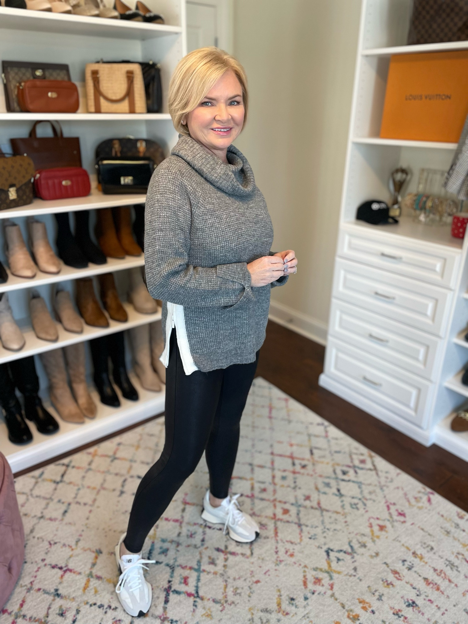 Wearing small sweater, medium petite leggings 
Leggings outfit
Athleisure
Casual outfit 
Activewear 
Petite style


#LTKfindsunder100 #LTKstyletip #LTKfitness