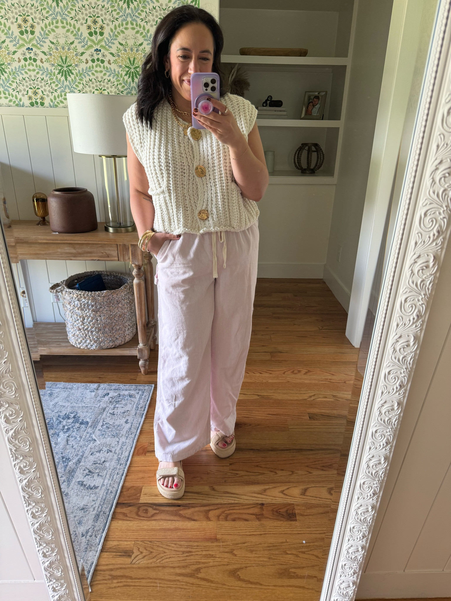 Casual OOTD featuring Amazon vest + aerie bottoms!! 

#LTKFindsUnder100 #LTKStyleTip #LTKMidsize