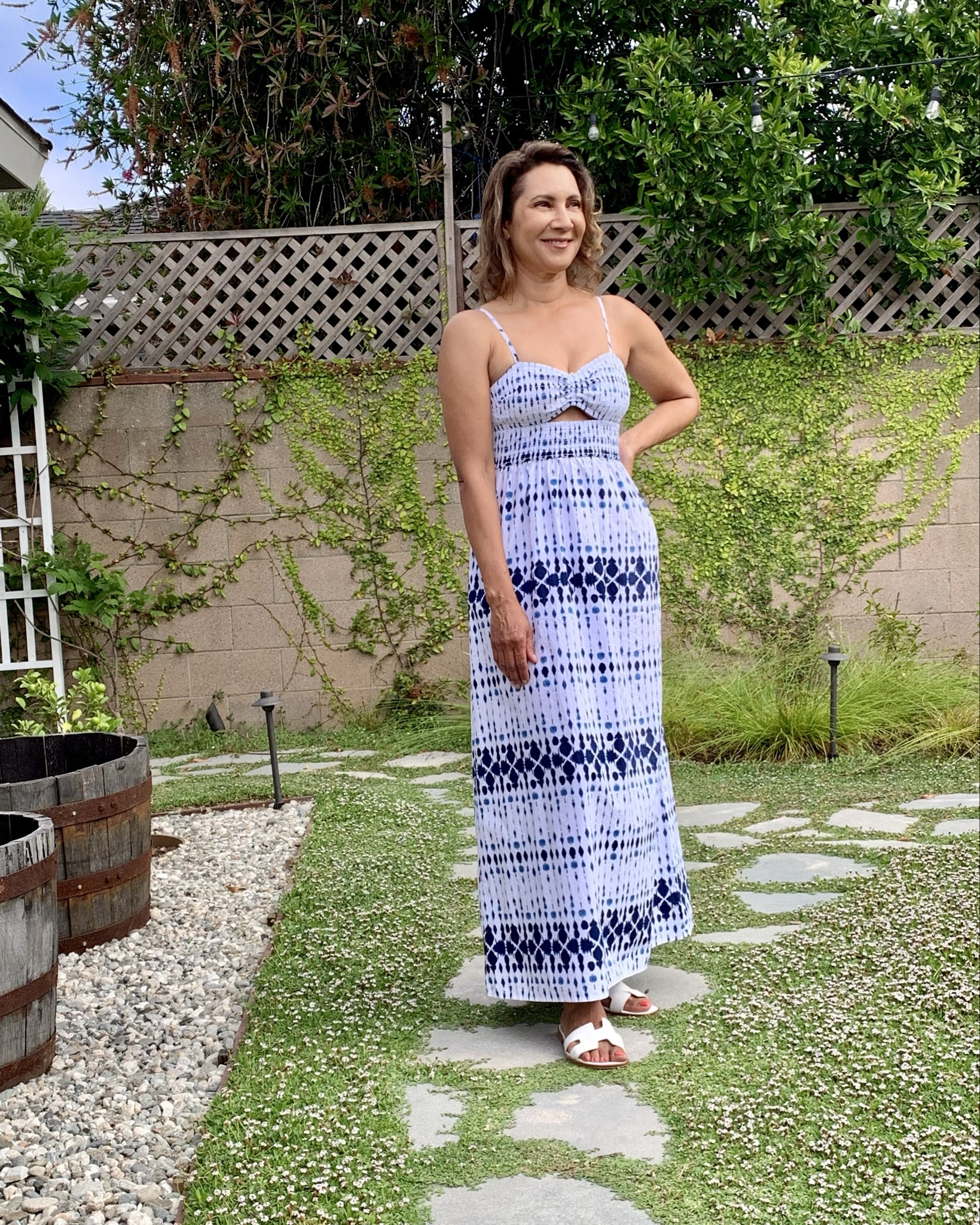 Last minute 4th of July outfit idea! Comes in other colors + available for in store pick up. I’m wearing size XS for reference.

#LTKParties
#LTKTravel

#LTKSummerSales #LTKSeasonal #LTKOver40