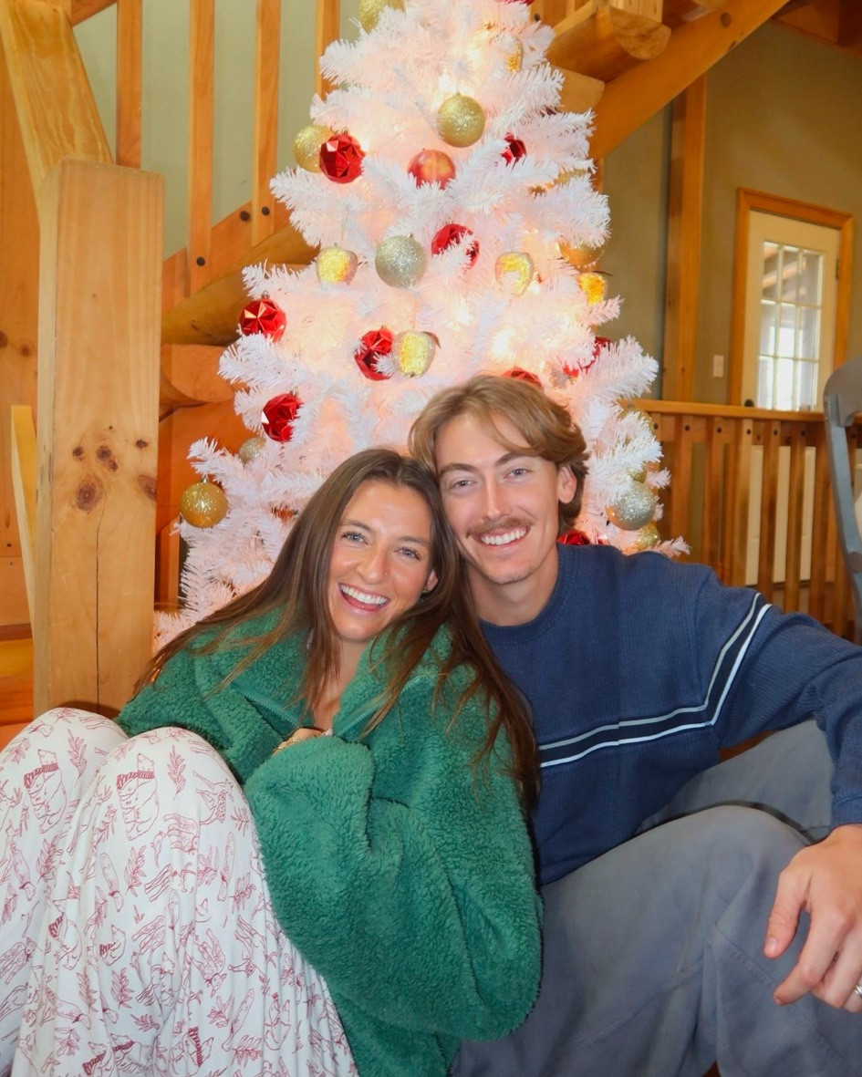 cozy christmas morning:) 

quarter zip, sweater, pajamas, jacket, loungewearr

#LTKHoliday #LTKFindsUnder100 #LTKSeasonal