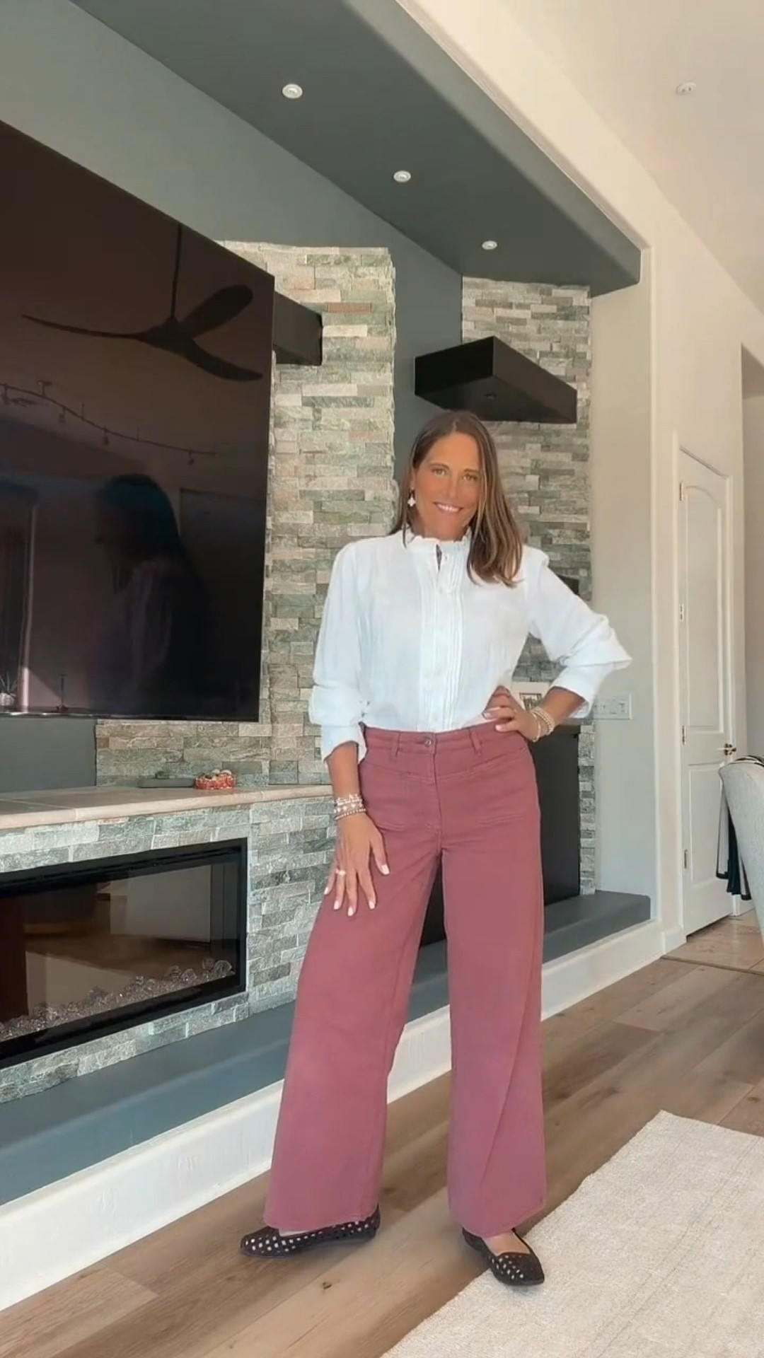 Our favorite Evereve jeans now come in a new color! These pants that have been going viral now come in this gorgeous mauve color. These are a great pair of pants to add to your spring wardrobe!

#LTKOver40 #LTKMidsize #LTKSeasonal