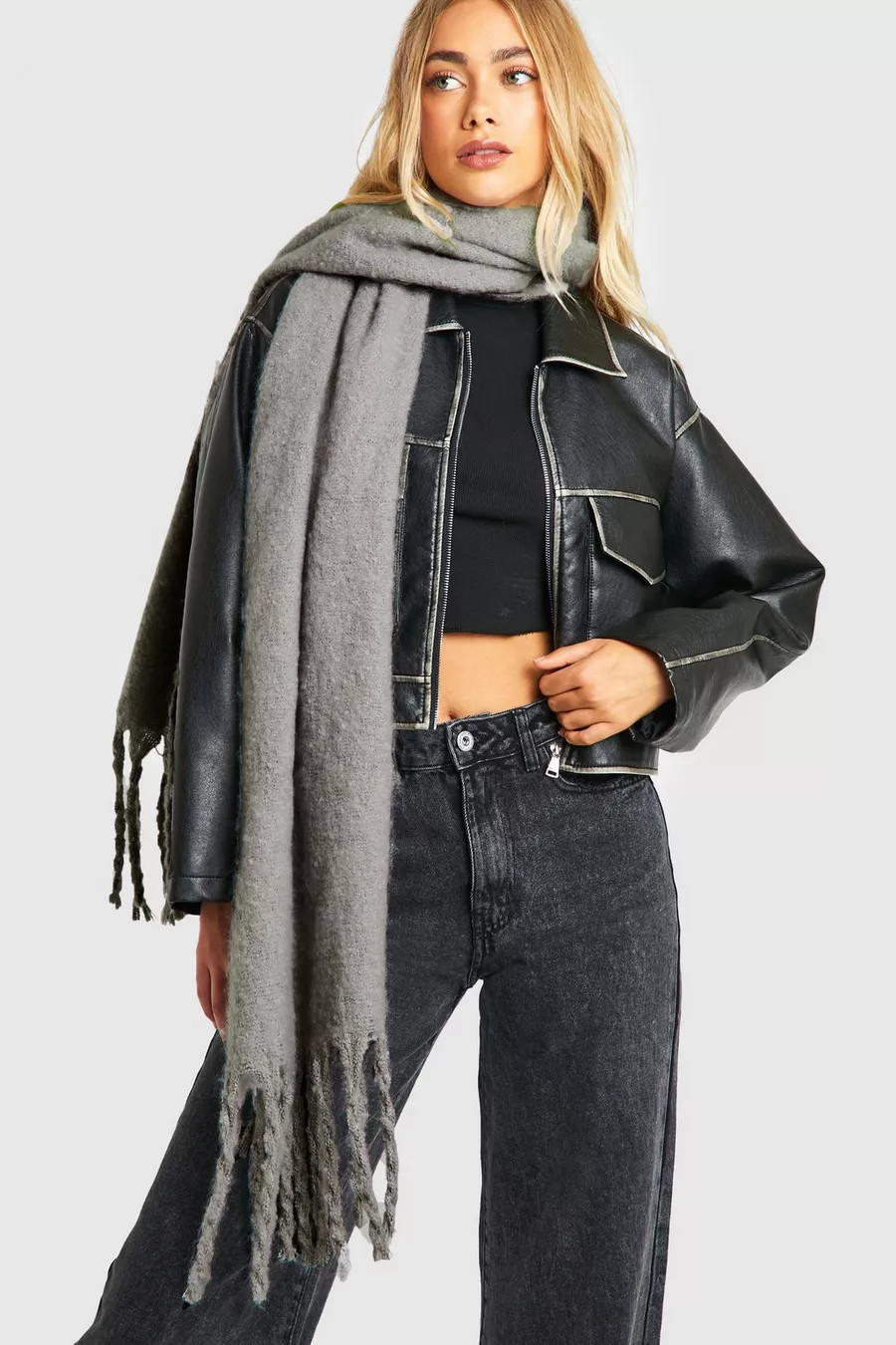 Chunky Oversized Fringe Scarf | boohoo (US & Canada)