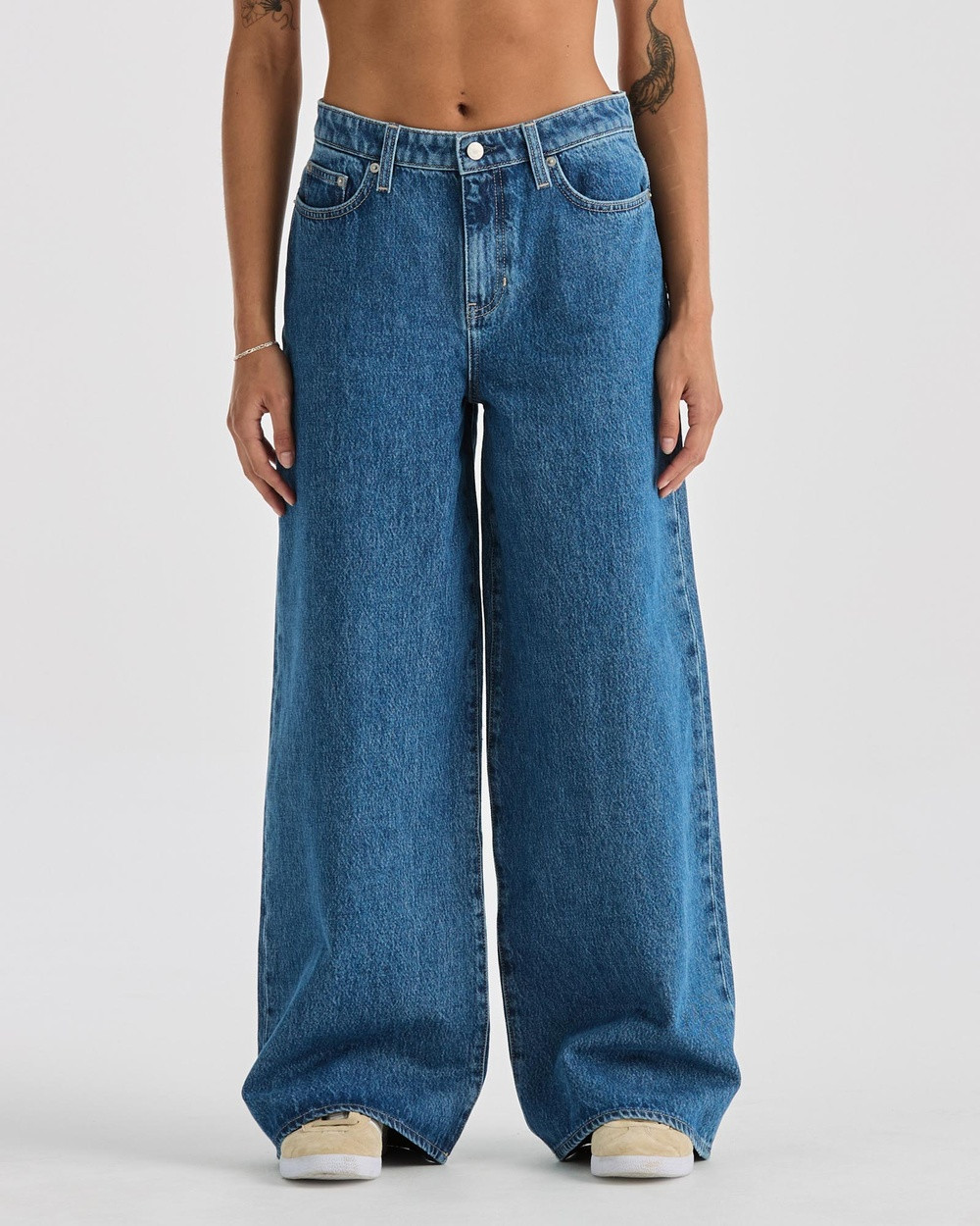 Riders by Lee - Mid A Line Jeans - Relaxed Jeans (Blue Horizon) Mid A-Line Jeans | THE ICONIC (AU & NZ)