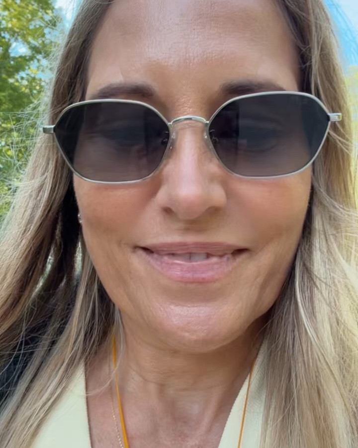 I screen shot the answers from all you about the arthritis in my big toe and my autoimmune issues I have.  So helpful. I’m linking some of the things that while not perfect have helped me with it. I’m not s dr so this isn’t medical advice. Talk with your dr first.

#LTKfitnessgoals #LTKOver40