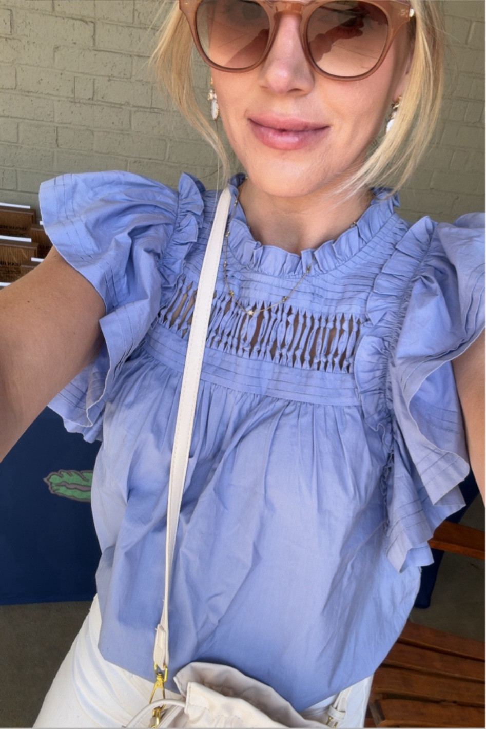 Obsessed with this adorable southern-style top in the most stunning blue! It’s not only super cute but also incredibly affordable.

#LTKFindsUnder50 #LTKStyleTip #LTKFindsUnder100