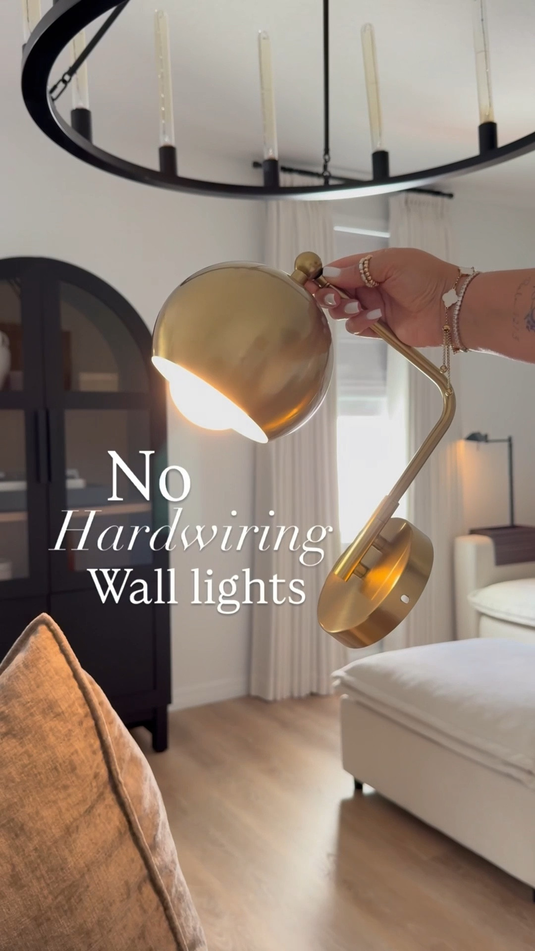 Perfect for rental spaces! No hard wiring required and they are rechargeable 😍



Home 
Home decor
Restoration hardware look for less
Luxe for less 
Entryway ideas
Foyer table
Foyer decor
Wall lights
Battery operated wall
Scone 
Chargeable wall lights
No hardwire required 
Wall sconces 
Battery operated sconces 
Modern sconces

#LTKSaleAlert #LTKvlog #LTKHome