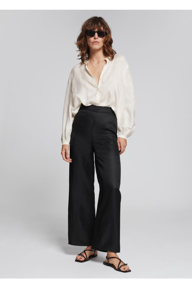 High Waist Wide-Leg Trousers | H&M (UK, MY, IN, SG, PH, TW, HK)