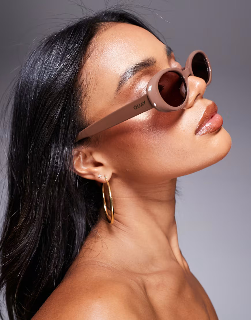 Quay felt cute oval sunglasses in brown | ASOS (Global)
