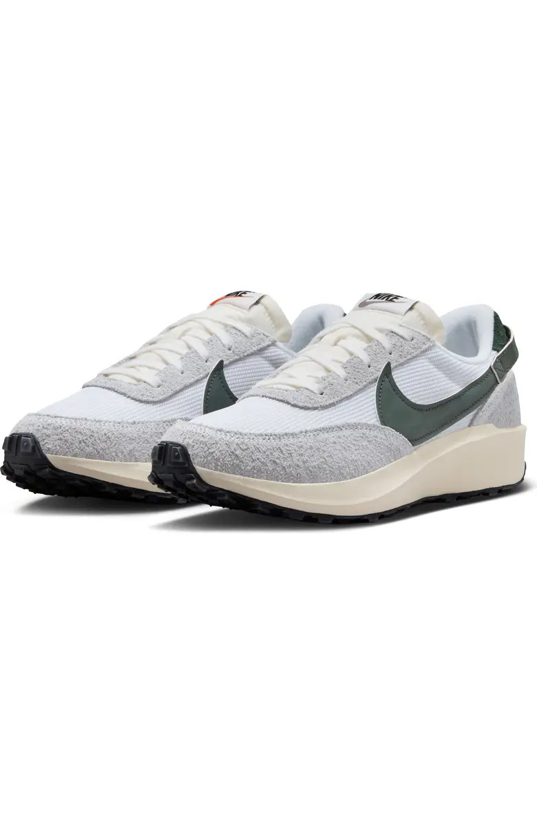 Nike Waffle Debut Vintage Sneaker (Women) | Nordstrom | Nordstrom