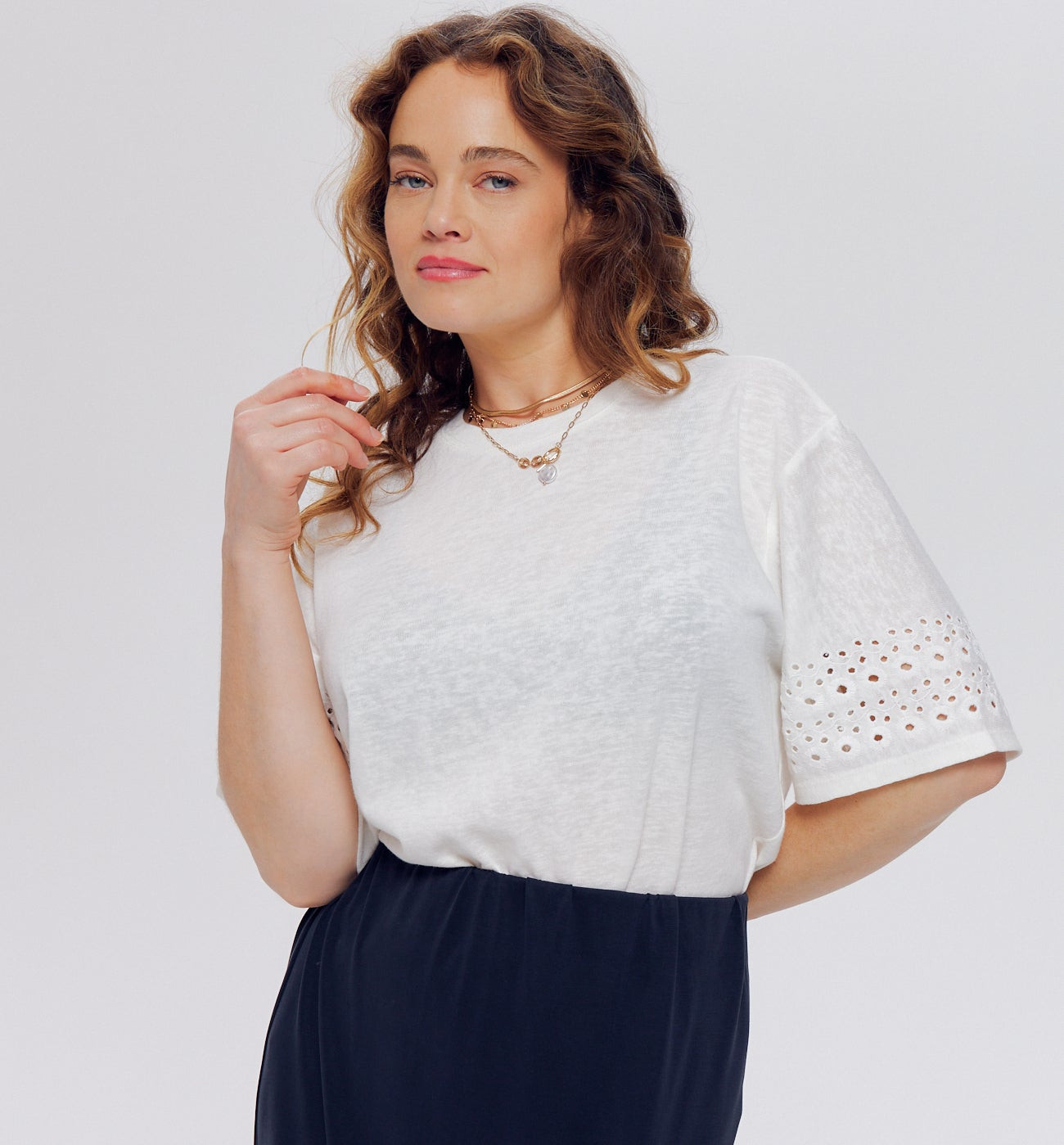 T-shirt avec broderie anglaise - Ecru | Promod (FR)