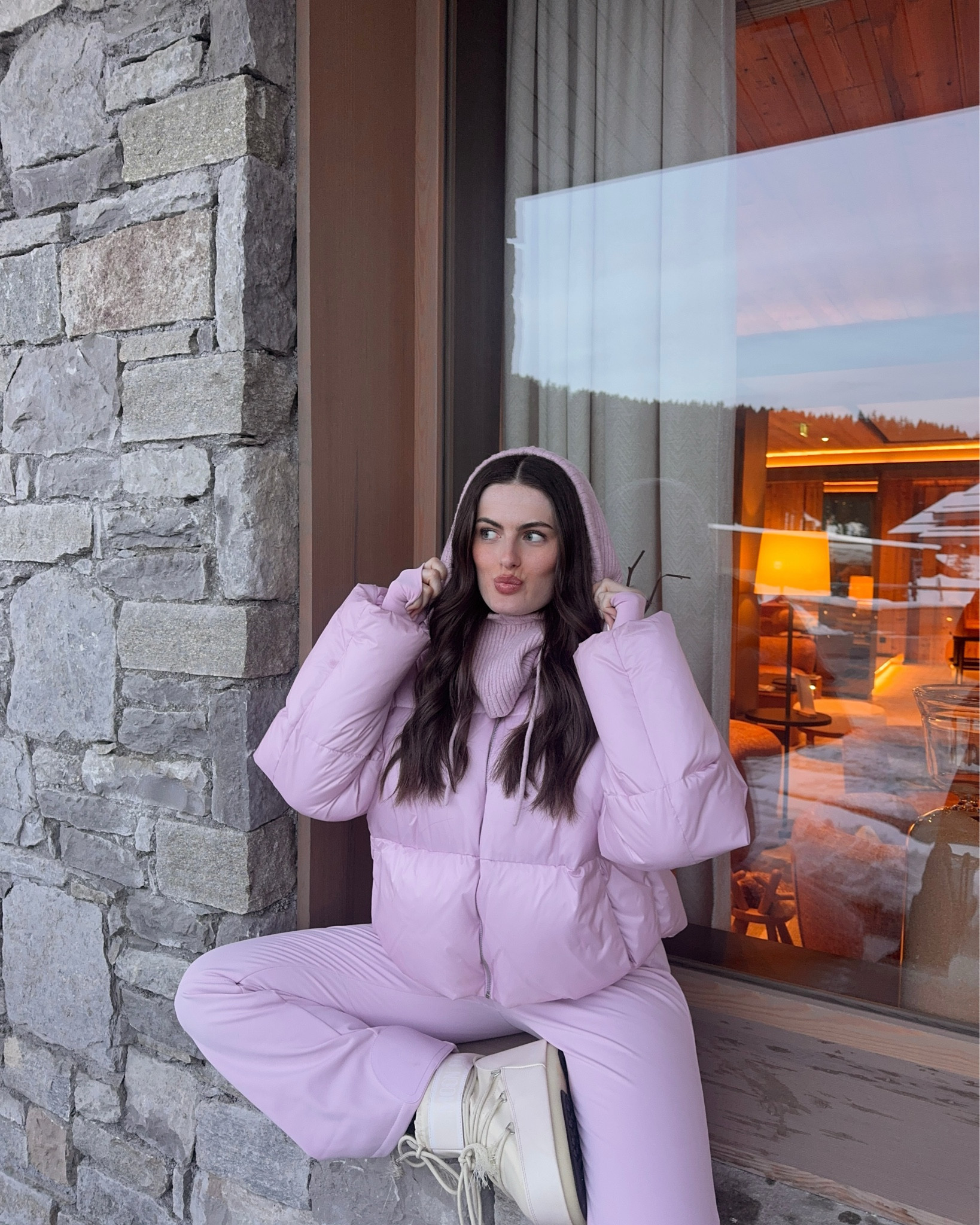 pink ski outfit!💗 #skiing #skioufit