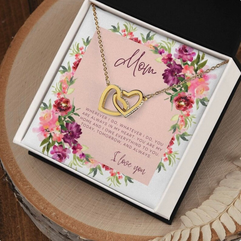 To Mom Necklace: I love you necklace. Gifts for mom, mom gifts, Christmas gifts for mom, birthday... | Etsy (US)