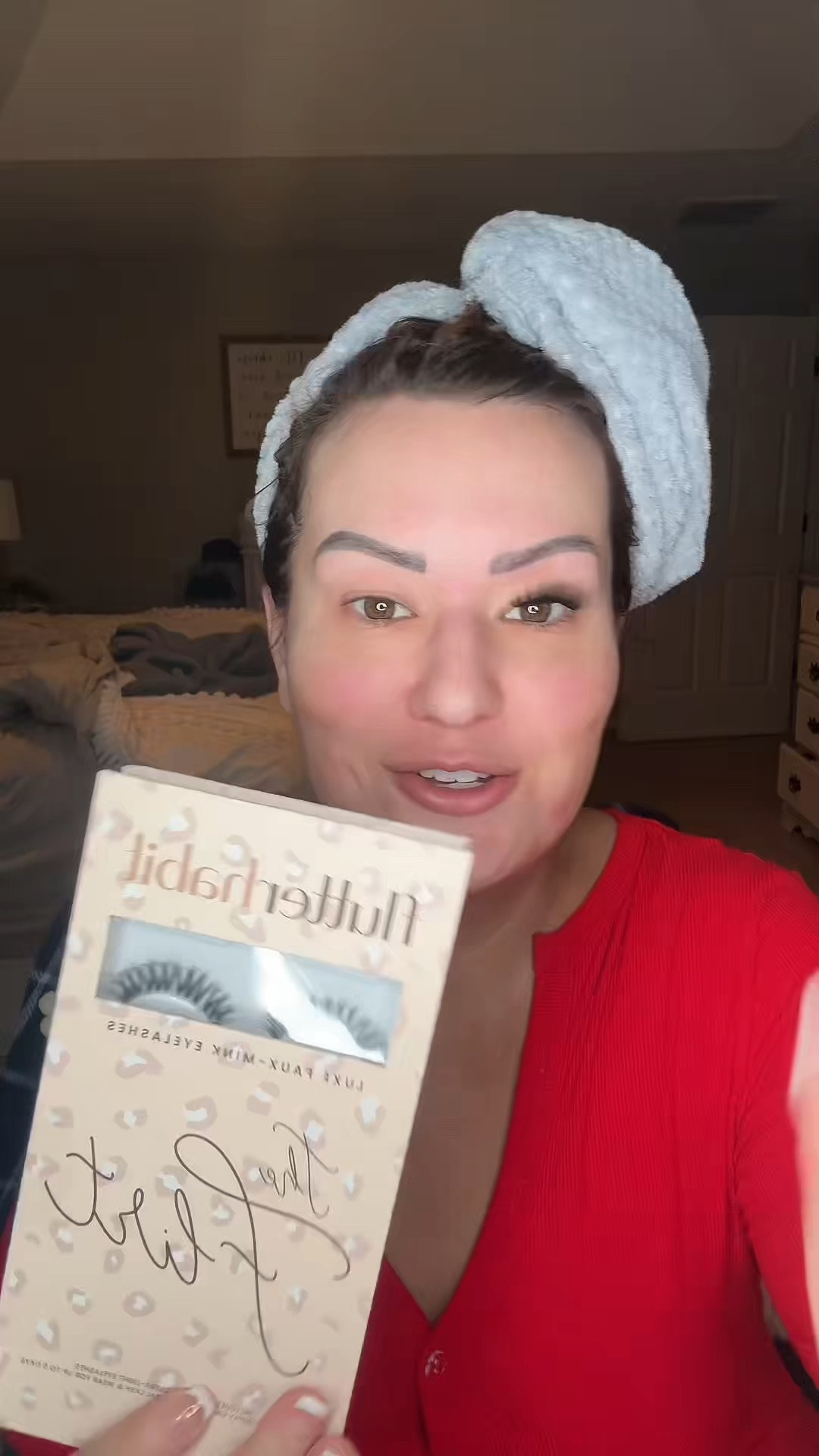I’ve tried TONS of at home lash extensions…and these are by far the best I’ve ever used! The glue too! Chefs kiss! #flutterhabit #lashes #lashextensions

#LTKMostLoved #LTKBeauty #LTKOver40