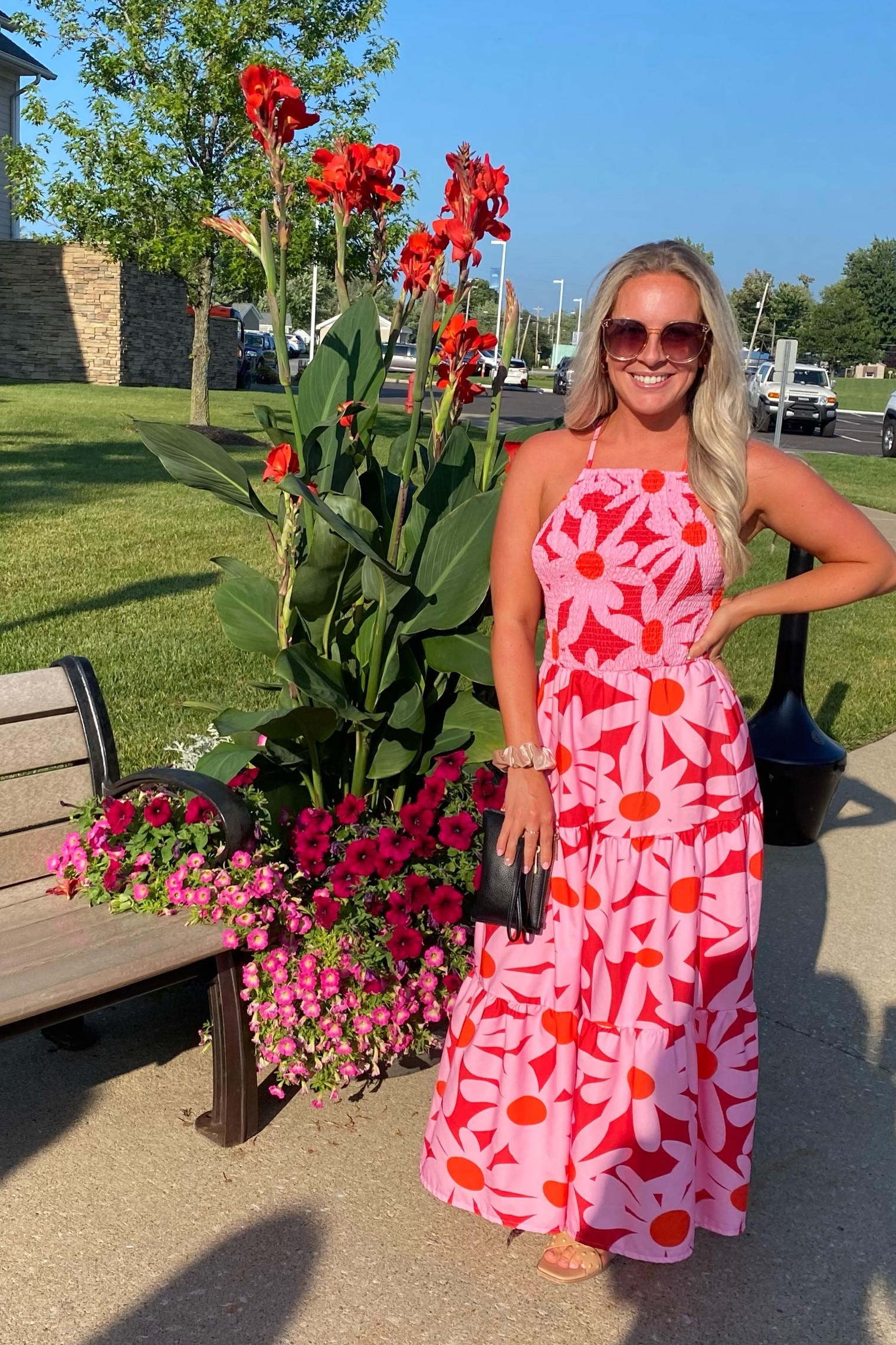 Women's 2023 Summer Halter Floral Maxi Dress Boho Beach Vacation Long Flowy Backless Dress

70s dress
Floral dress
Summer dress 

#LTKstyletip #LTKunder100