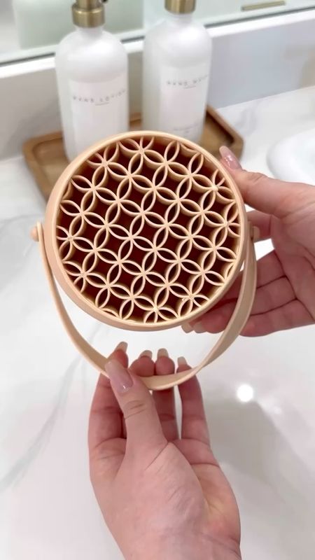 This  gadget is so useful!🙌

Love this 3-1 silicon Makeup brush cleaner bowl which doubles as an organizer & drying rack!🤍

#LTKbeauty #LTKhome #LTKVideo