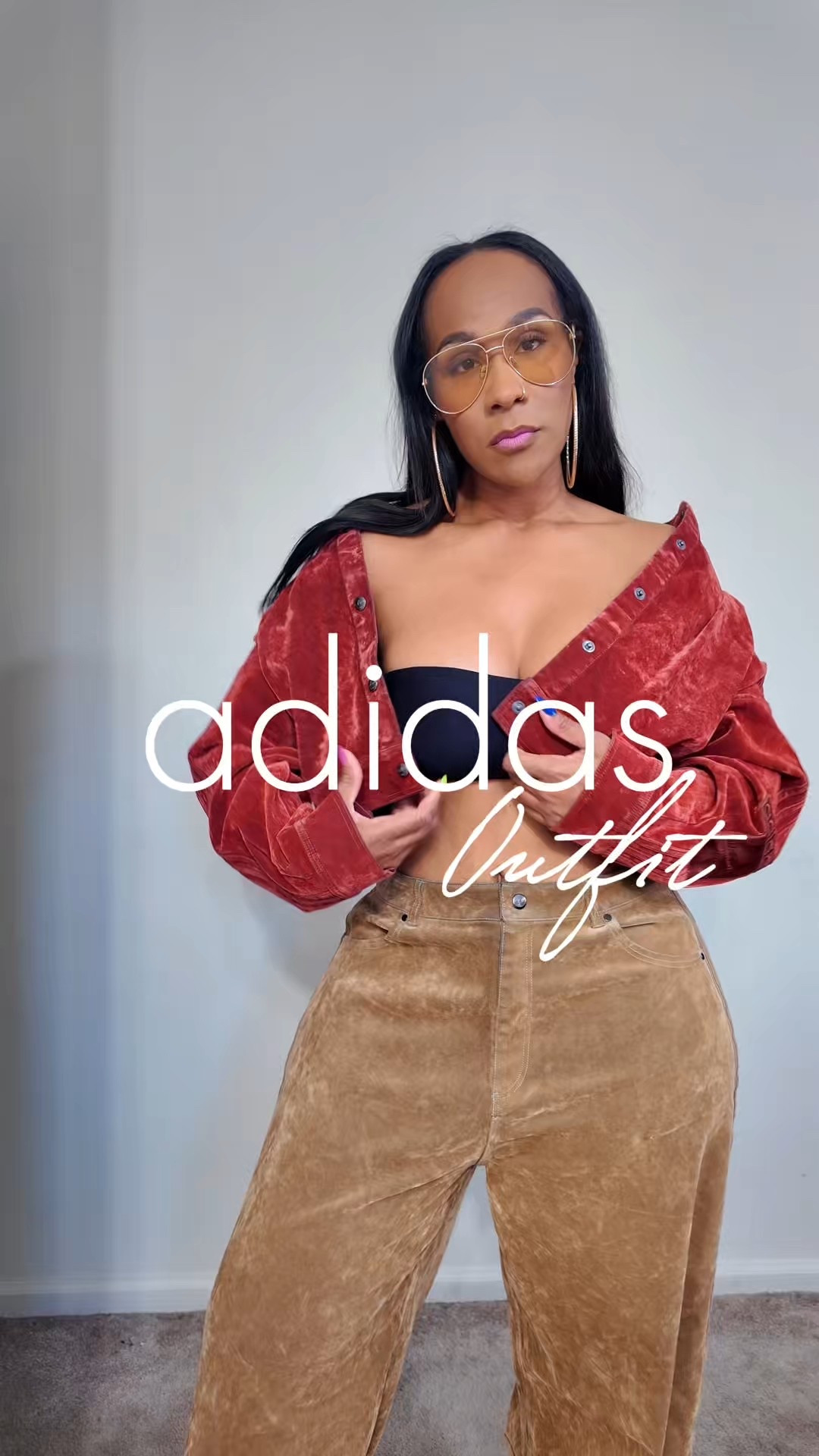 This Adidas jacket is soooo 🔥

Top: XS 
Pants: 34/32