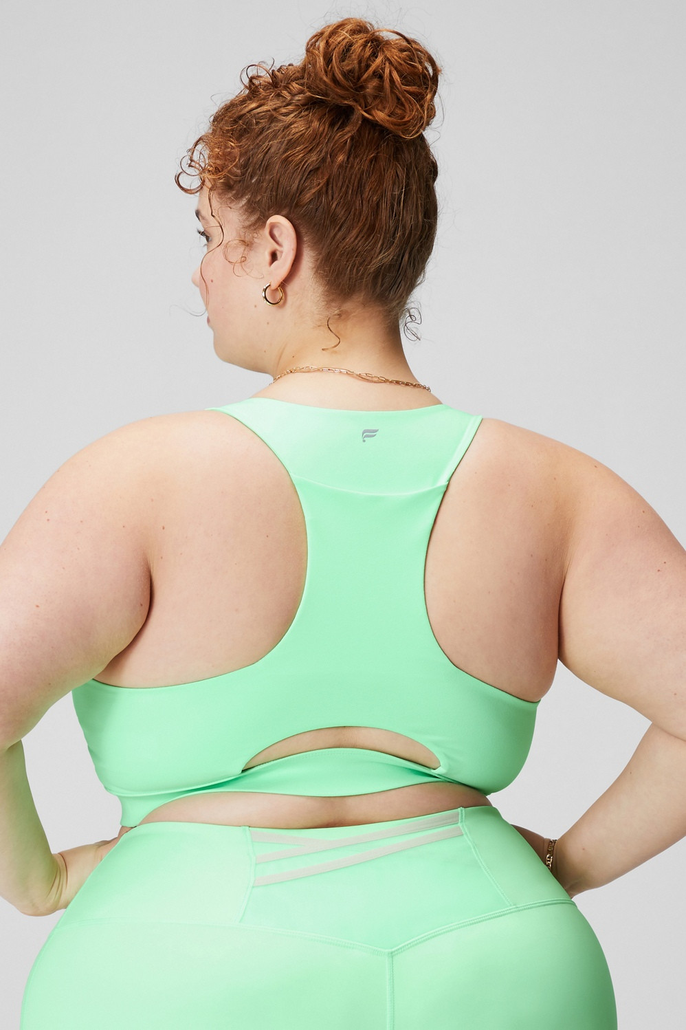 On-The-Go Midi Medium Impact Sports Bra | Fabletics