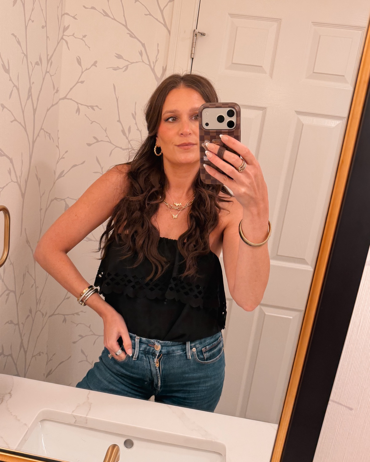 These clip in hair extensions are only $20 but feel like high end. They’re so easy to apply and I’m very impressed with the finished look!

#LTKgrwm #LTKOver40 #LTKBeauty