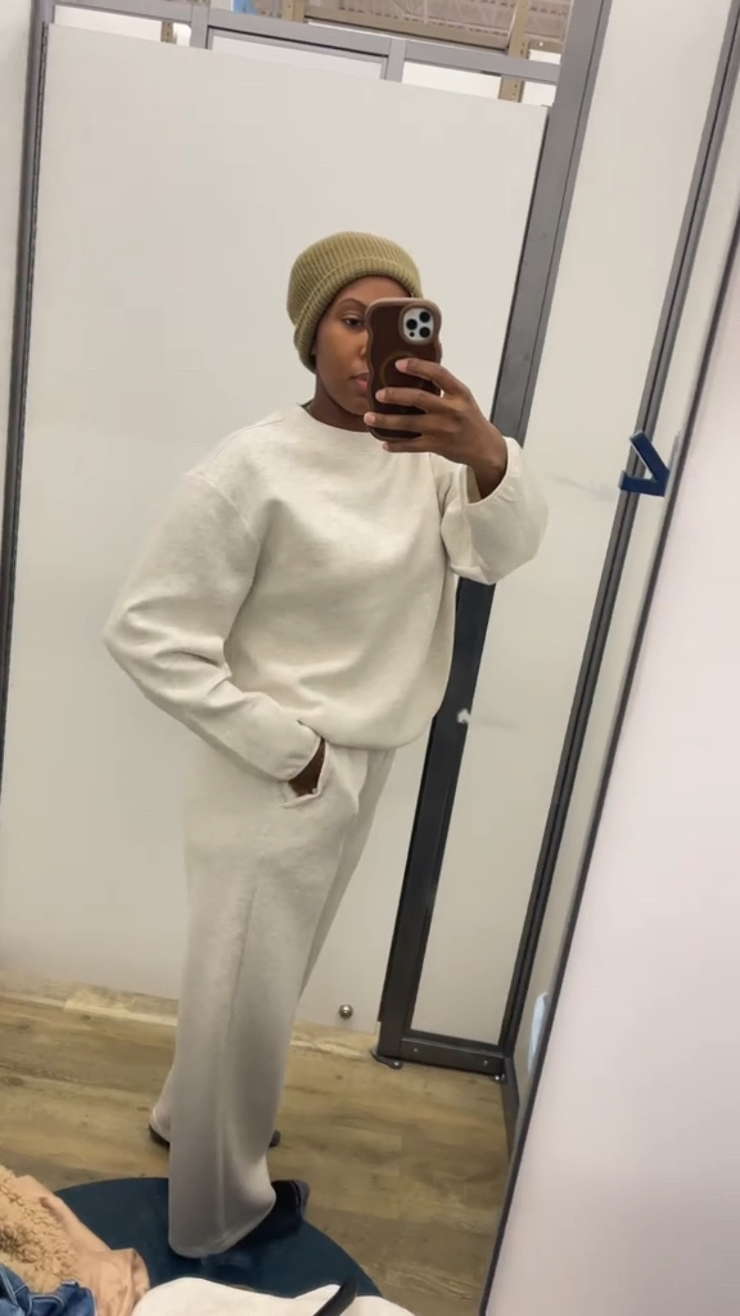 Trying on Old Navy activewear (men’s sizes
🧡🧡🧡🧡
#tallgirl #tallwomen #fyp #activewear #tallgirlfashion 

#LTKTall #LTKootd