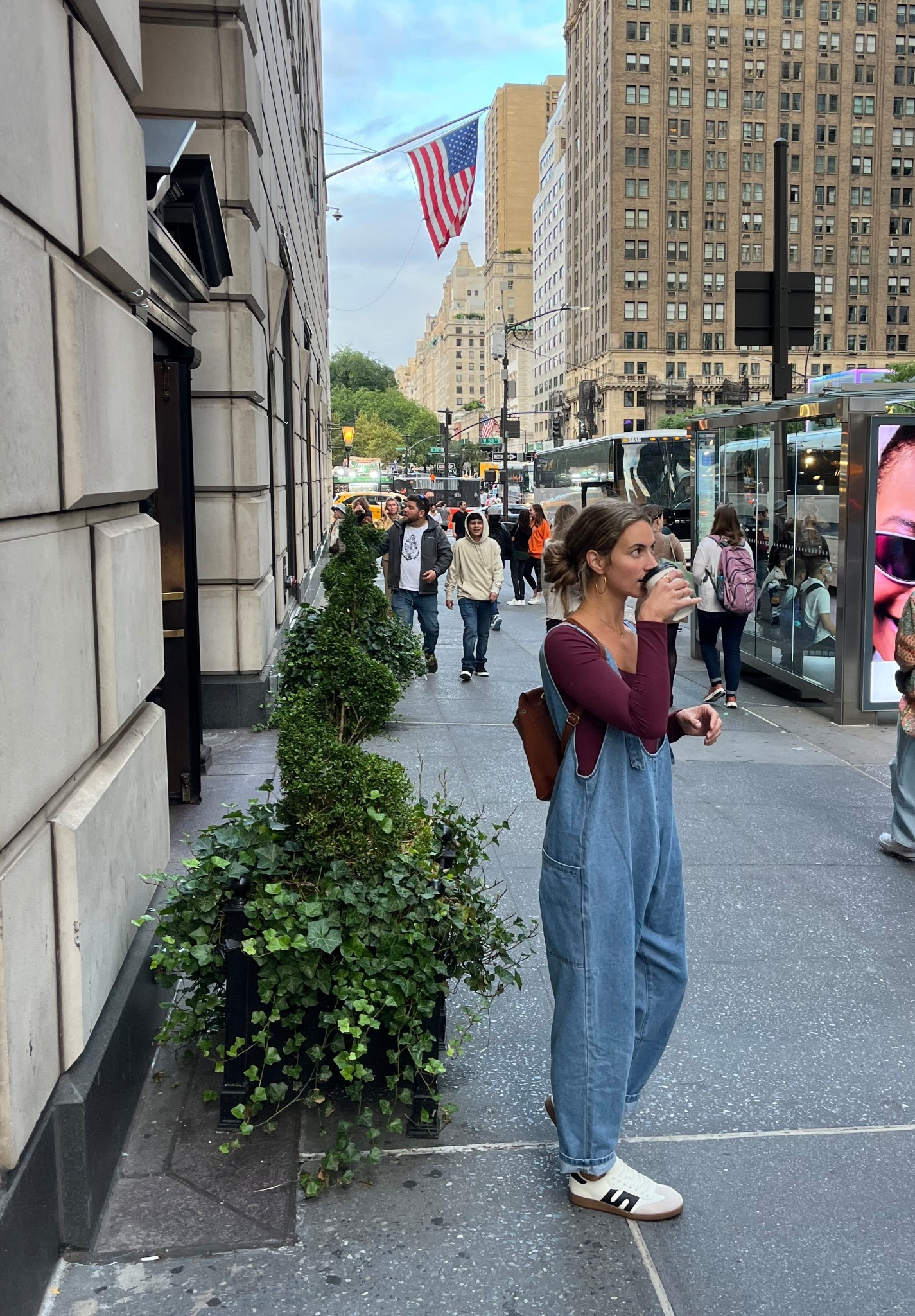 cup o’ Joe in NYC 🏙️🍎

#LTKFindsUnder50 #LTKootd #LTKStyleTip