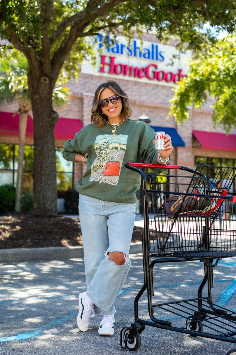 UM X @livinwithMB 'Dilly Dally 'Til Death' Crewneck | United Monograms